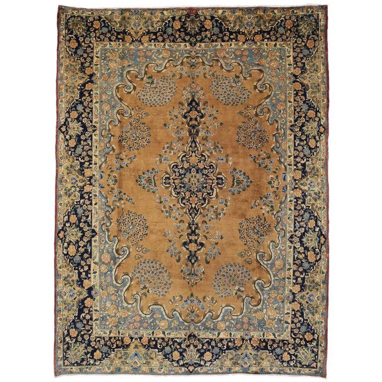 https://a.1stdibscdn.com/vintage-persian-mashhad-rug-with-traditional-style-for-sale/1121189/f_100678411528880717956/10067841_master.jpg?width=768
