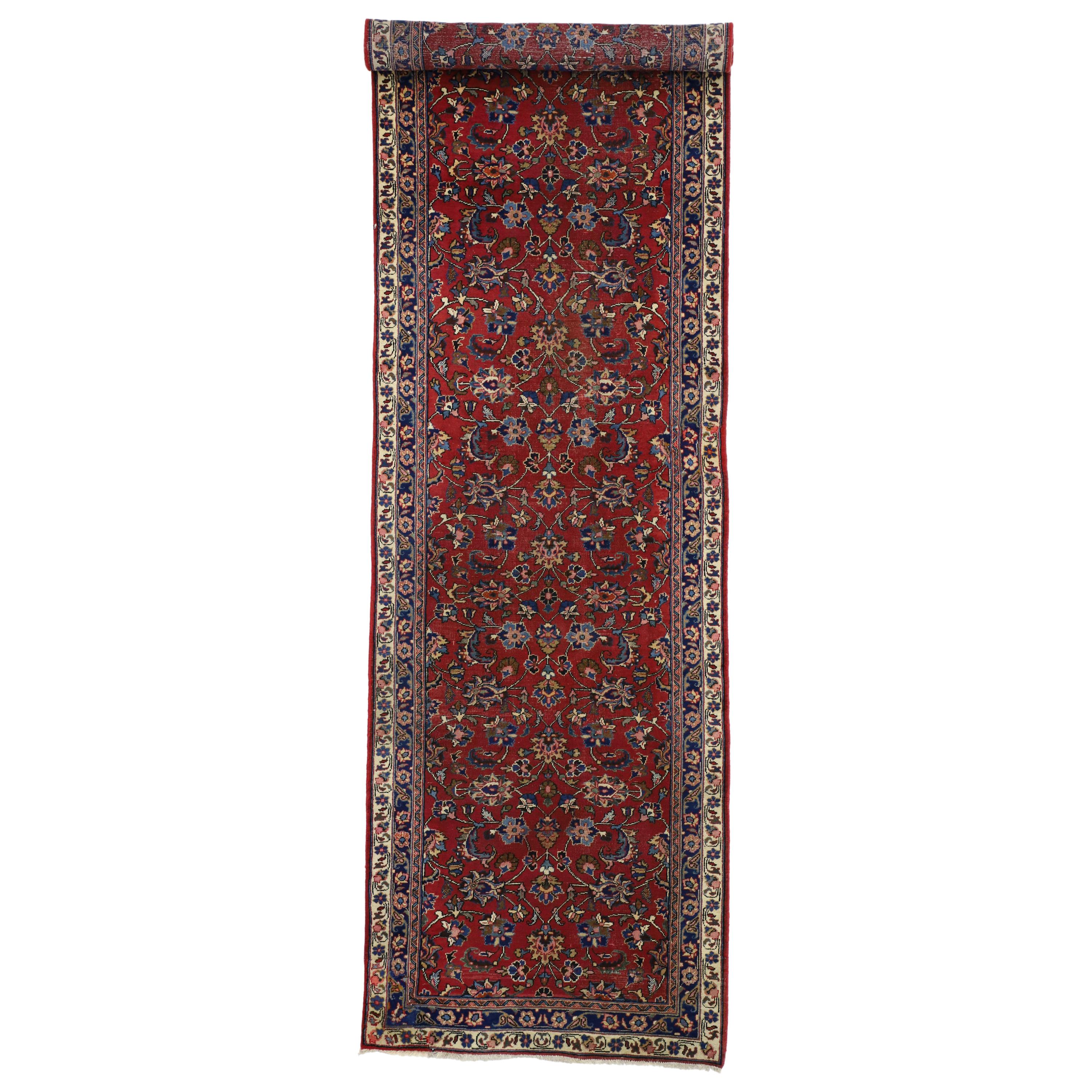 Tapis de couloir persan vintage Mashhad avec style parisien ancien