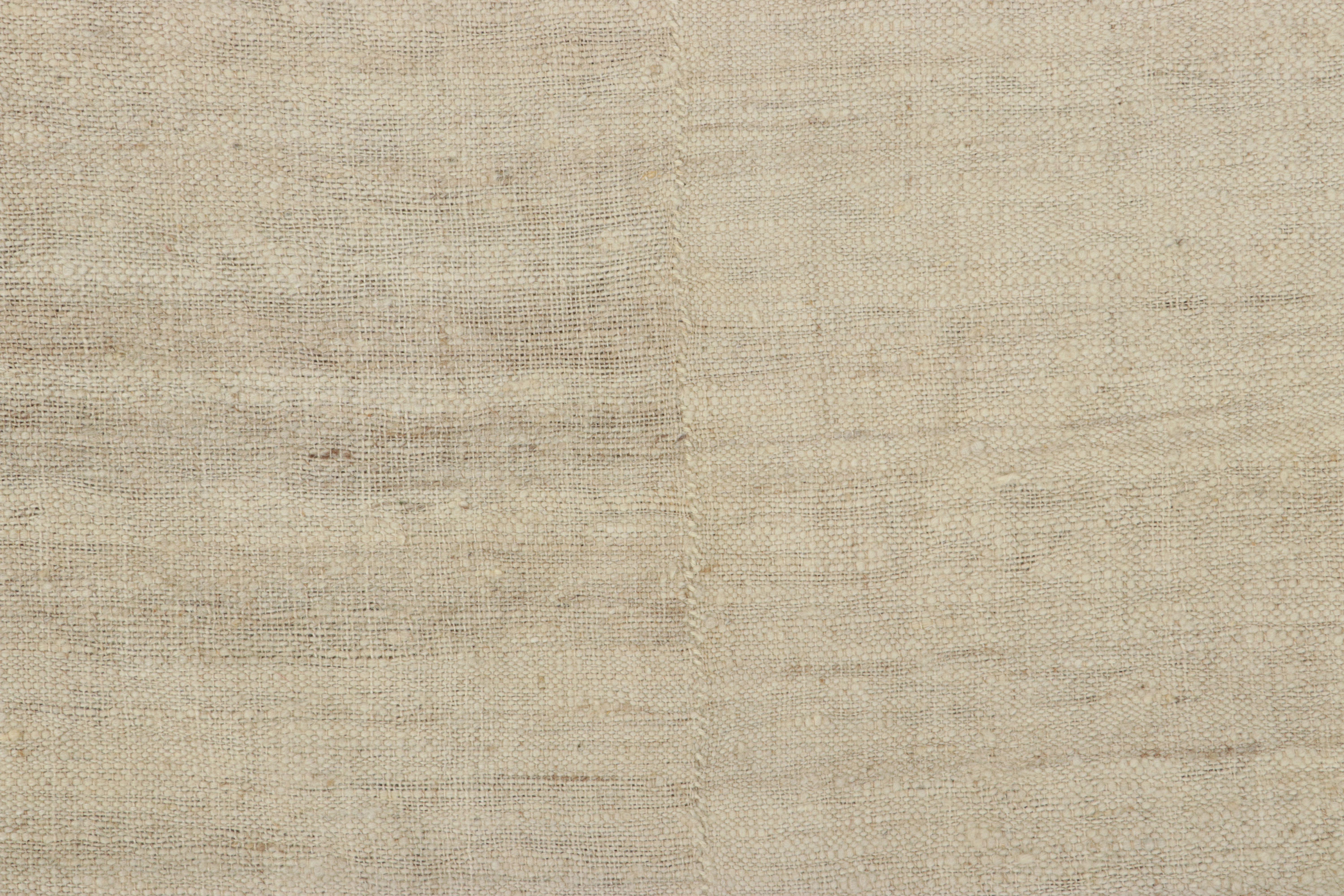 Vintage Persian Mazandaran Kilim in Beige & Creme gestreiften Mustern - Rug & Kilim (Kelim) im Angebot