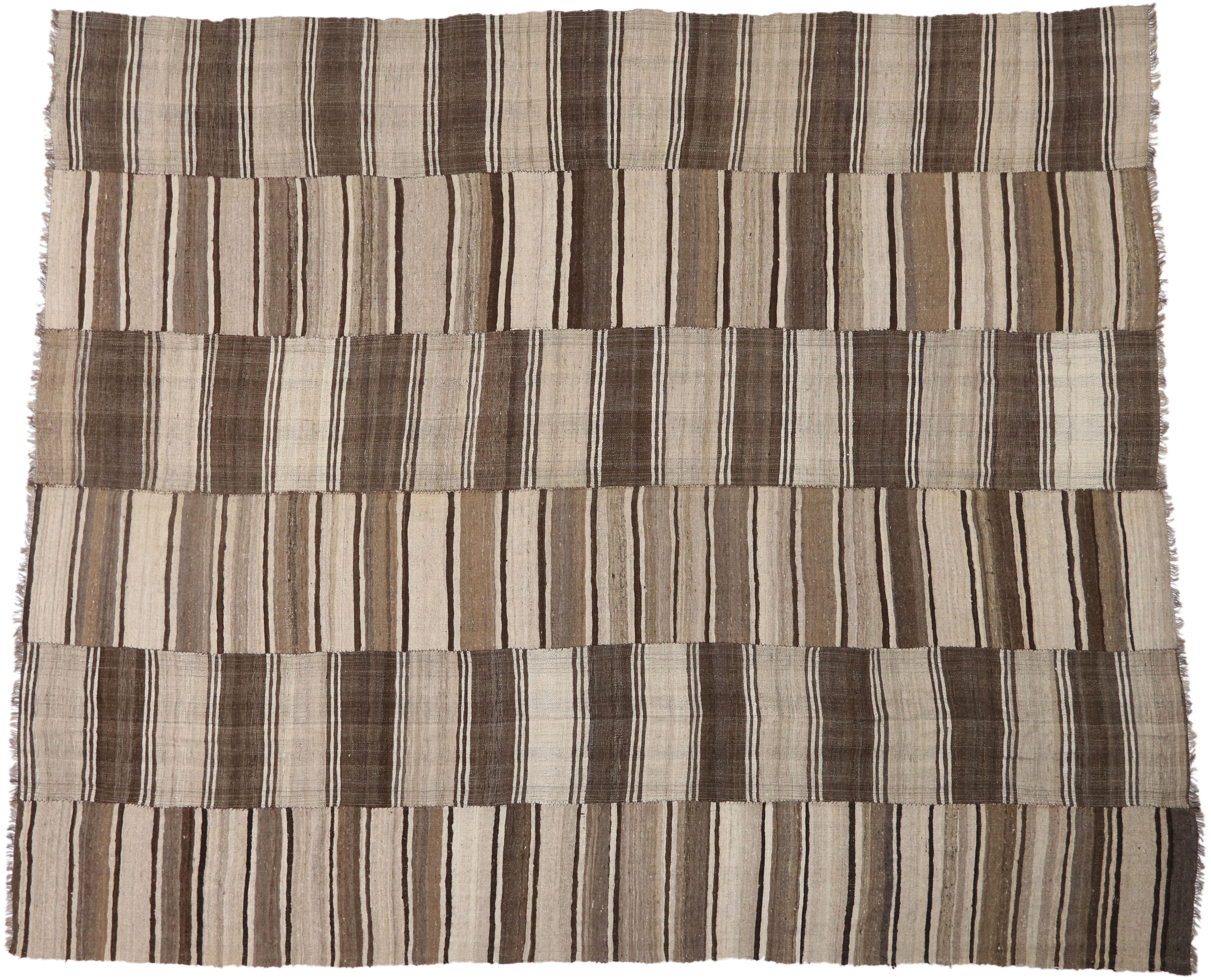 76395 Vintage Persian Mazandaran Kilim Rug with Mid-Century Modern Style. Create a cozy casual and modern setting with this vintage Persian Kilim rug from Mazandaran in north central Iran. Featuring a simplistic style and modest palette, the