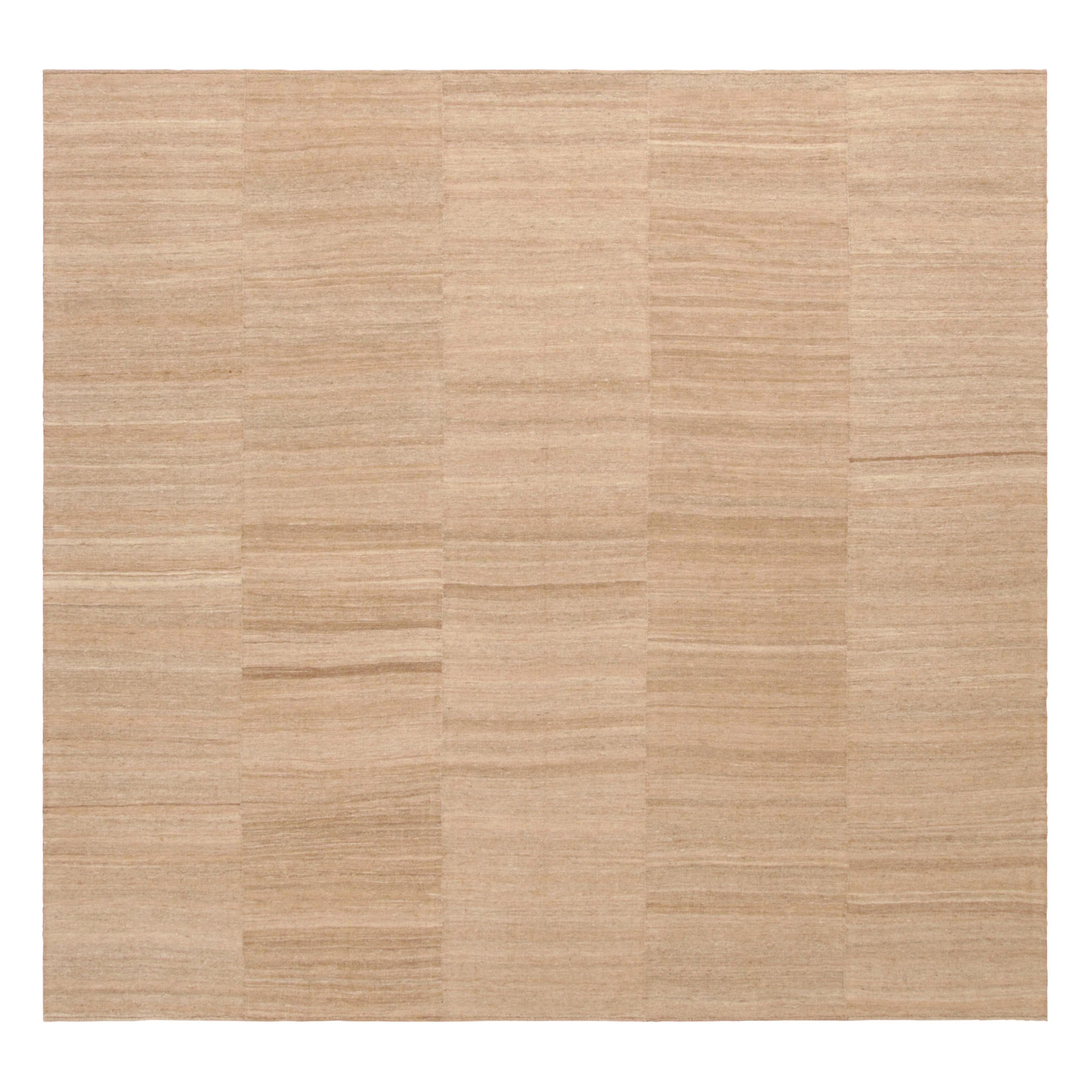 Kilim persan vintage de Mazandaran, tapis carré à rayures beiges - Rug 
Kilim en vente