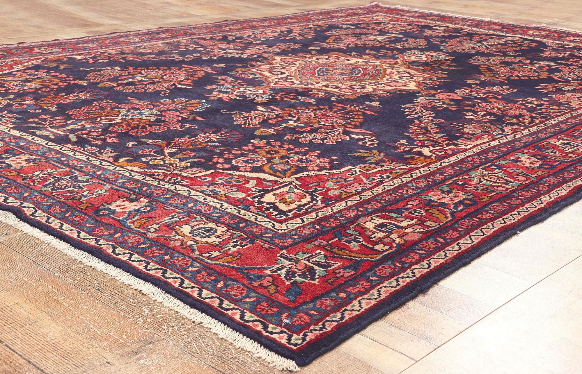 Persischer Mehraban-Teppich im Vintage-Stil, Preppy Formality Meets Patriotic Flair (Wolle) im Angebot
