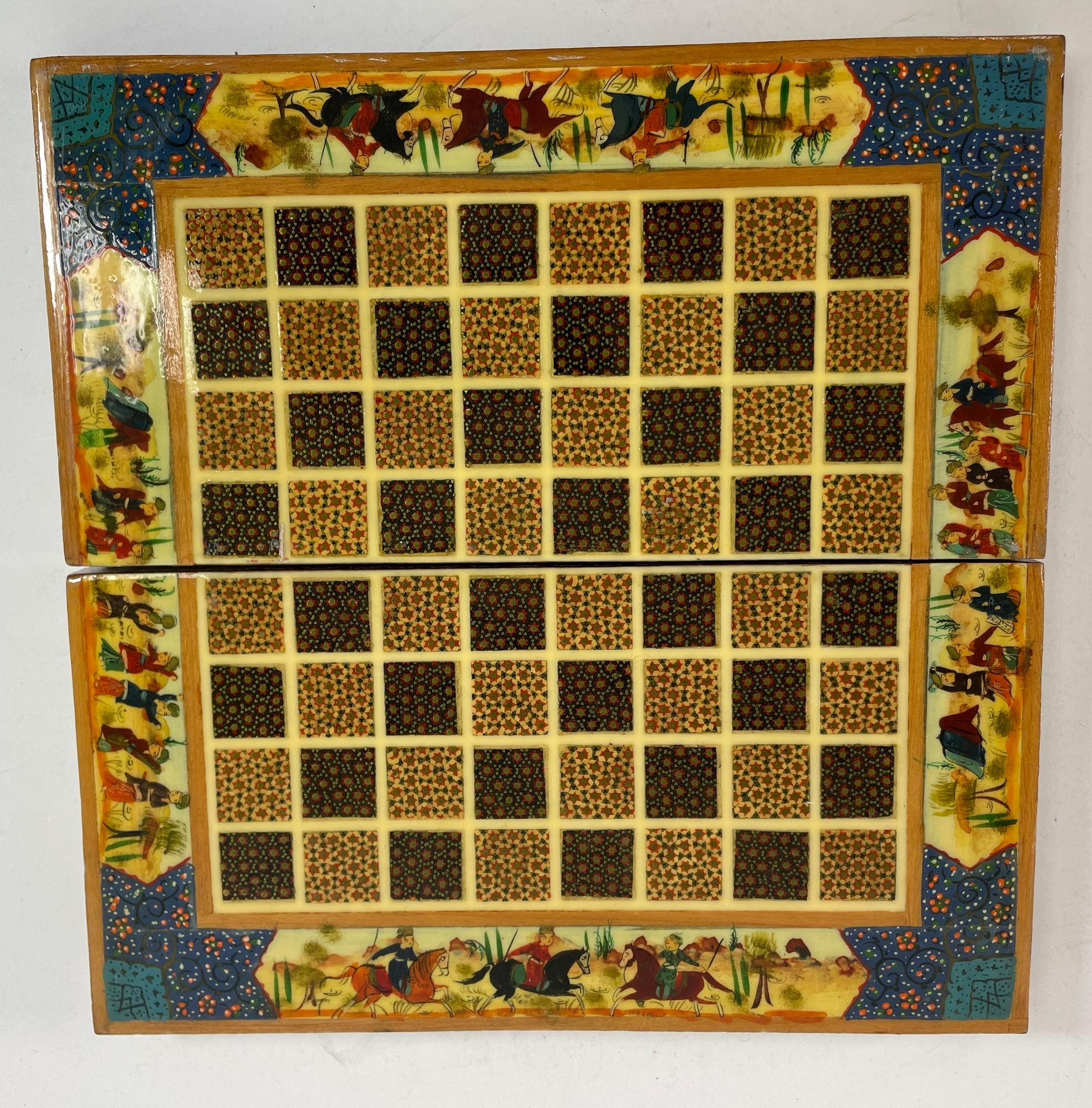 Vintage Persian Micro Mosaic Schachspiel Box (Türkisch) im Angebot