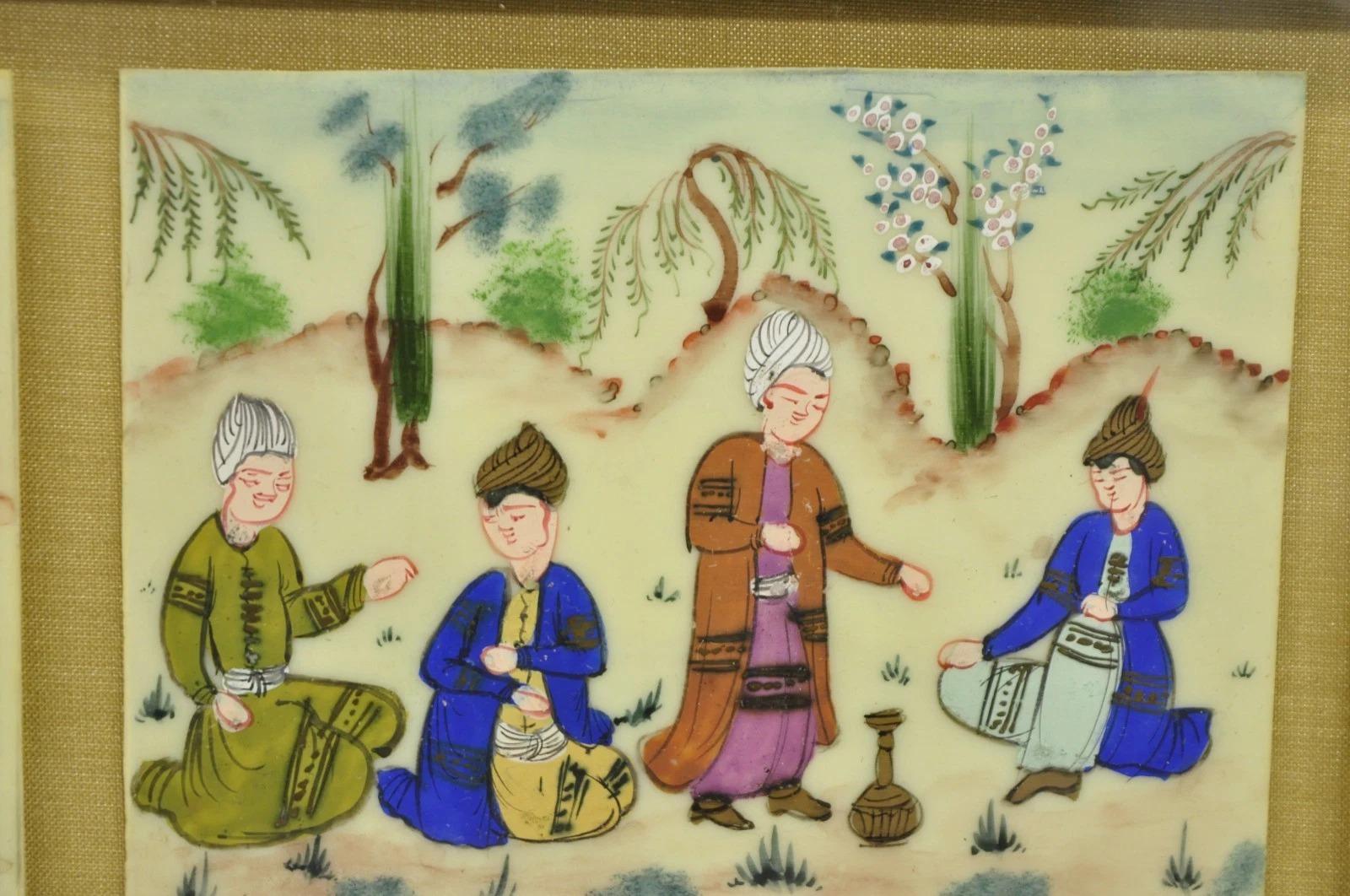 Miniatura persiana d'epoca incorniciata e dipinta a mano con scene di villaggi in 3 parti su osso In condizioni buone in vendita a Philadelphia, PA