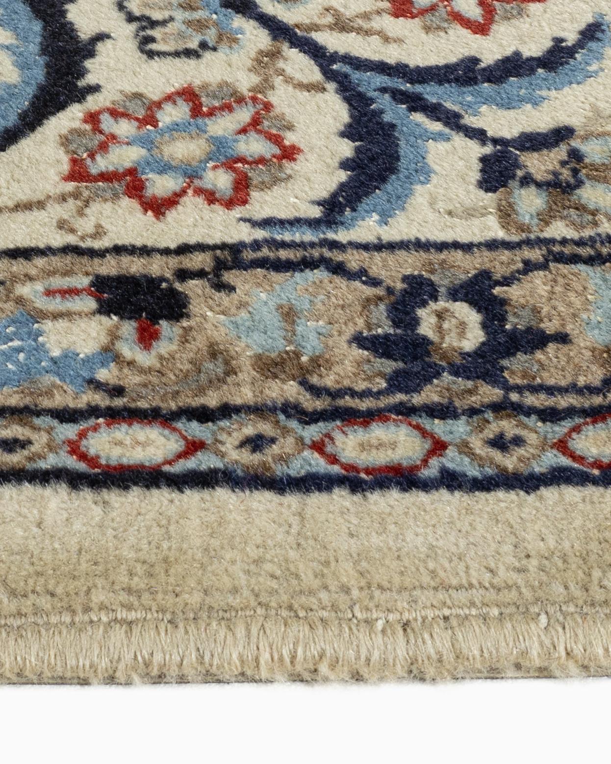 Vintage Persian Nain Area Rug 5'3 x 8'11 im Angebot 1