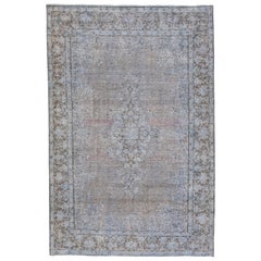 Persischer handgefertigter Overdyed-Teppich aus grauer Wolle mit Medaillonmuster