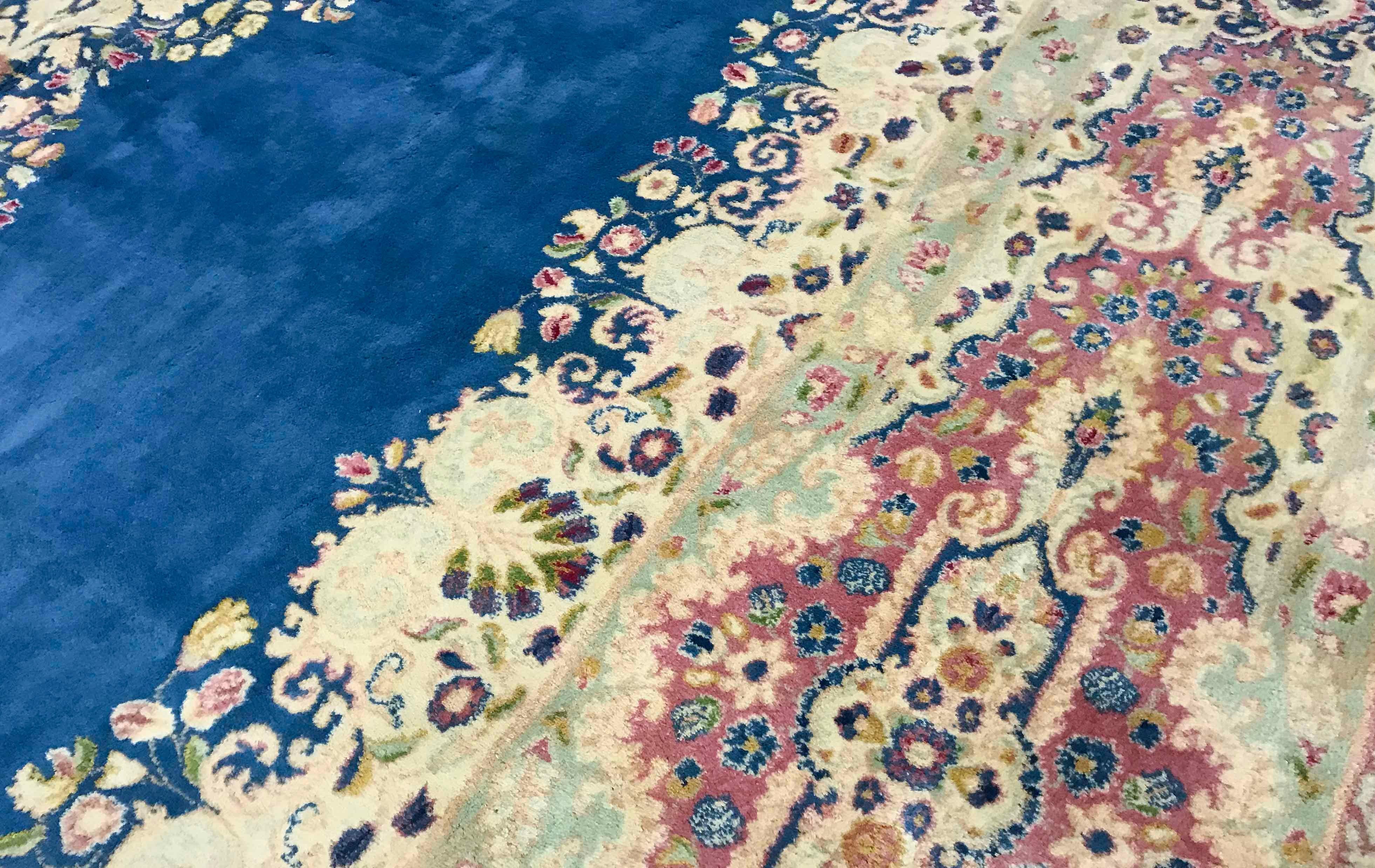 Persischer Vintage-Kerman-Teppich in Übergröße, ca. 1940 11'1 x 25'6. (Handgewebt) im Angebot