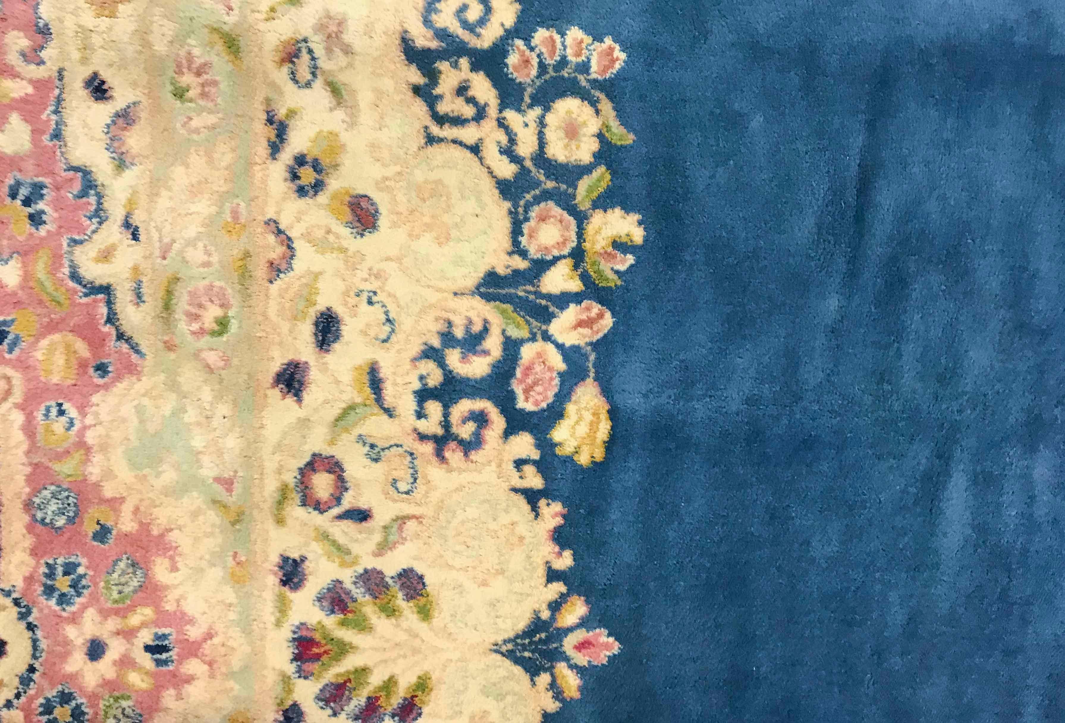Persischer Vintage-Kerman-Teppich in Übergröße, ca. 1940 11'1 x 25'6. im Zustand „Gut“ im Angebot in Secaucus, NJ