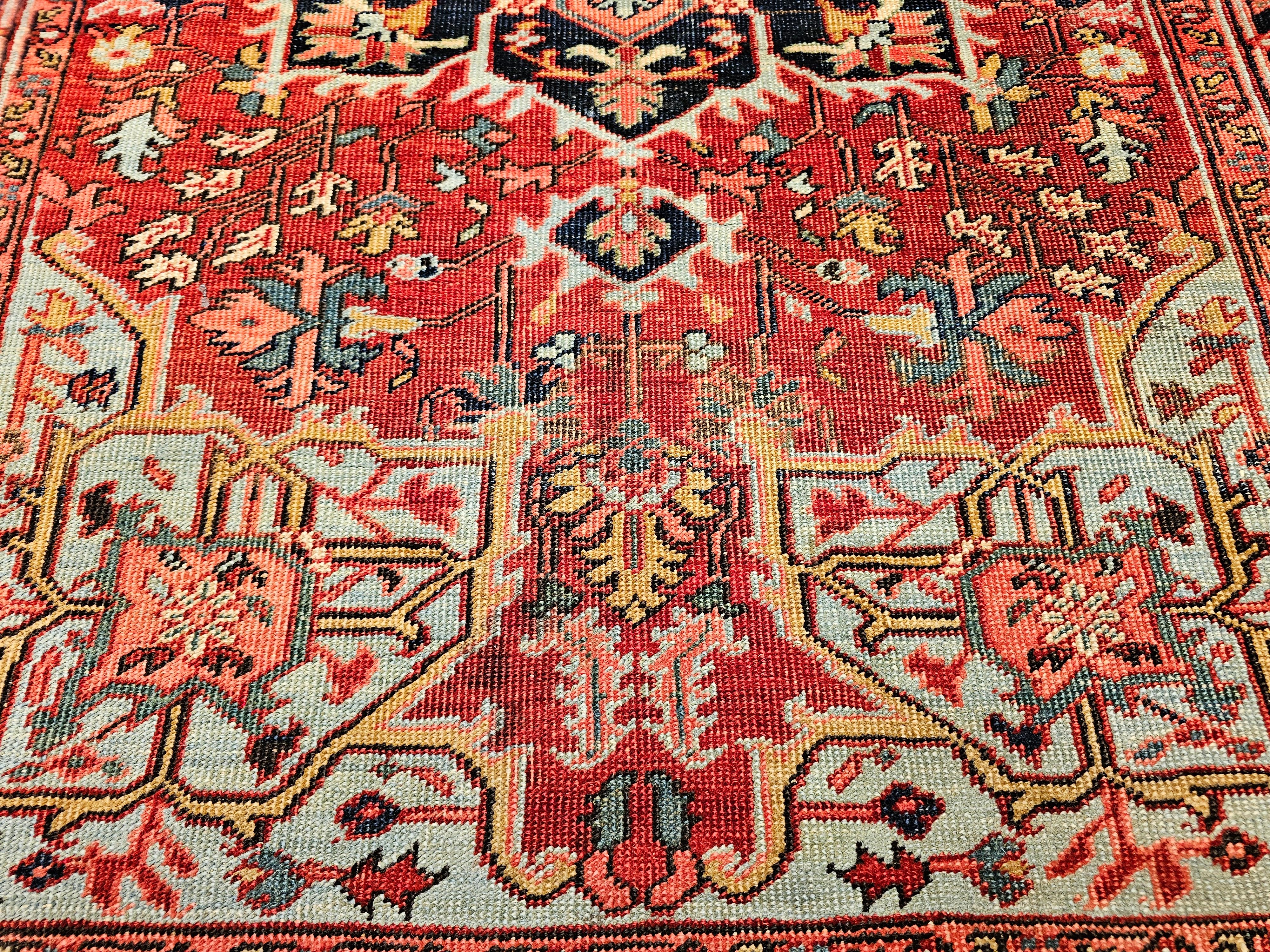 Handgeknüpfter persischer, persischer Heriz-Serapi-Teppich aus dem frühen 20. Jahrhundert im Angebot 1