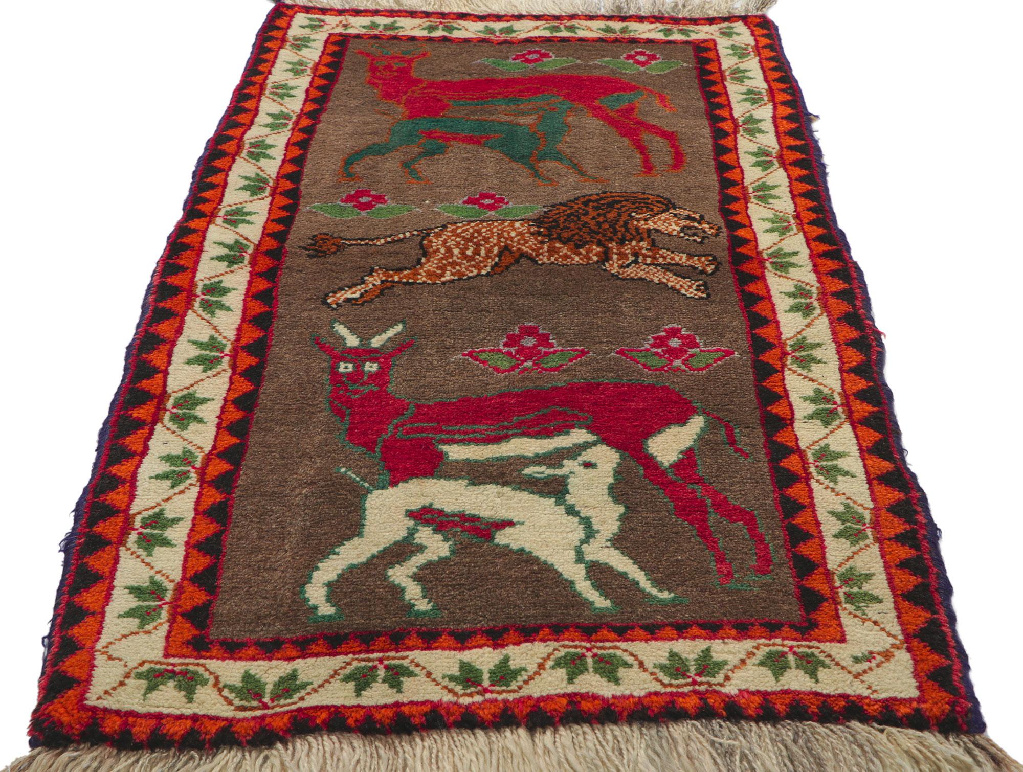 Vintage Persian Qashqai Gabbeh Rug with Zoomorphic Design In Good Condition For Sale In Dallas, TX