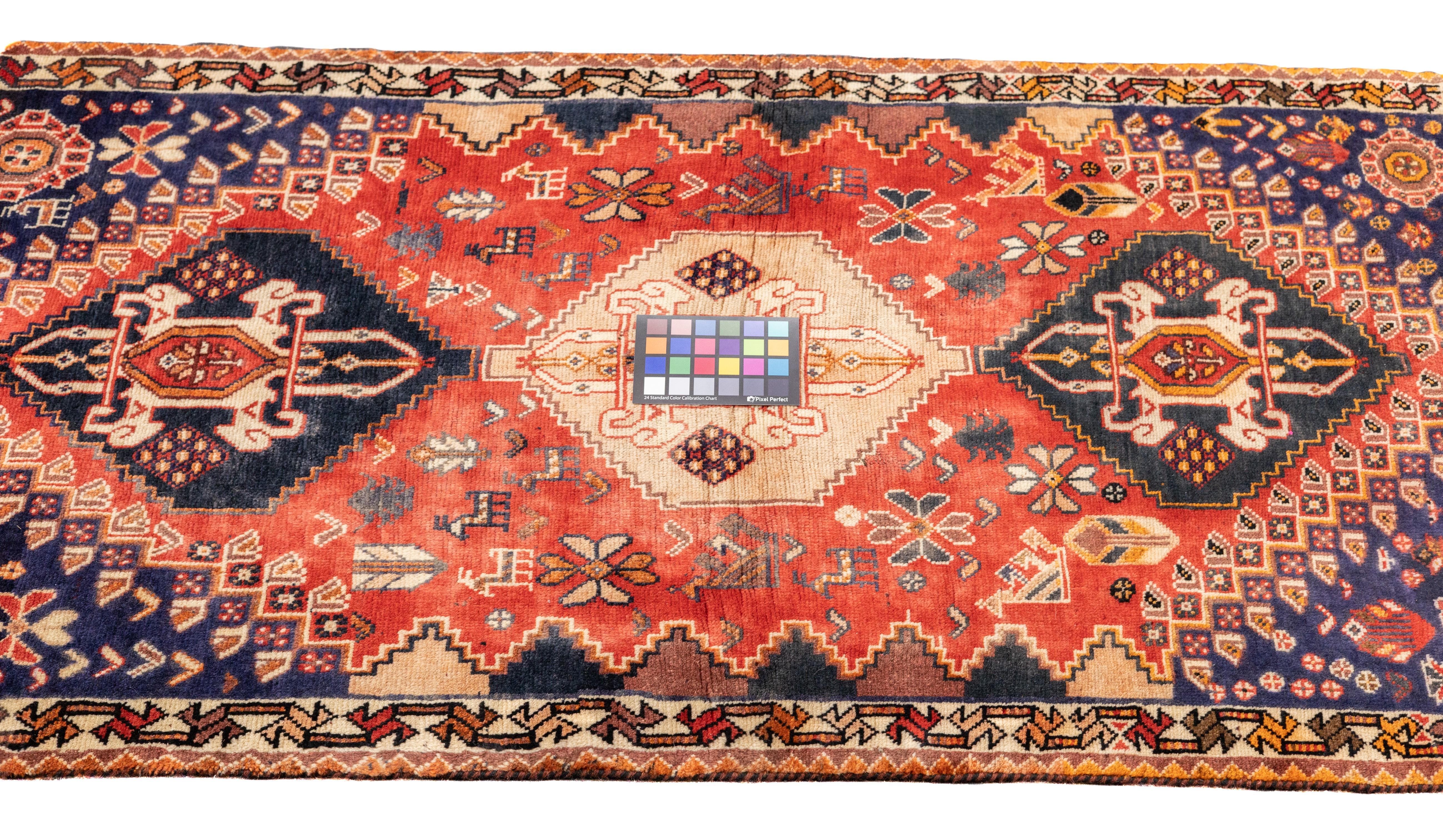 Tappeto persiano vintage Qashqai 2'8'' x 5'4'' in vendita 4