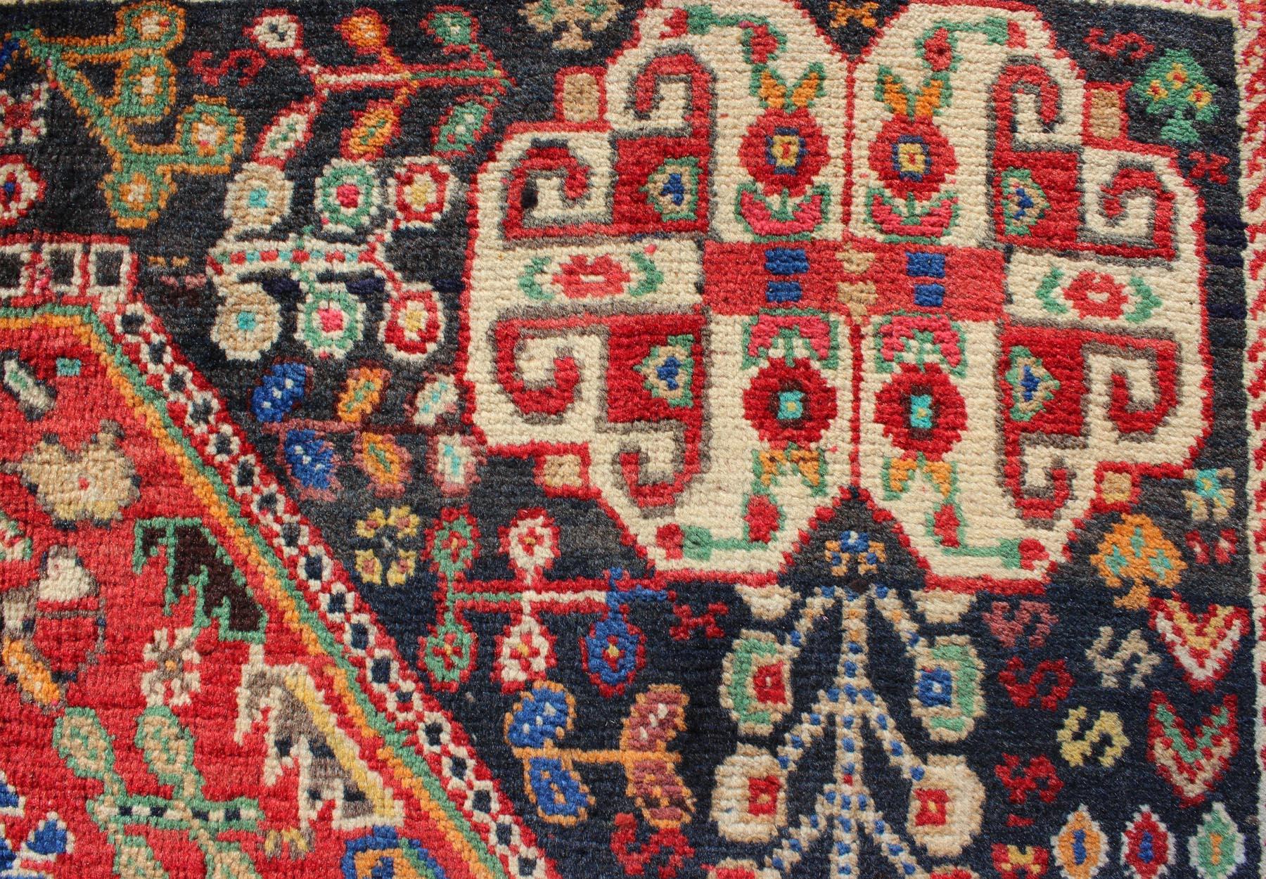 Vintage Persian Qashqai Rug 4