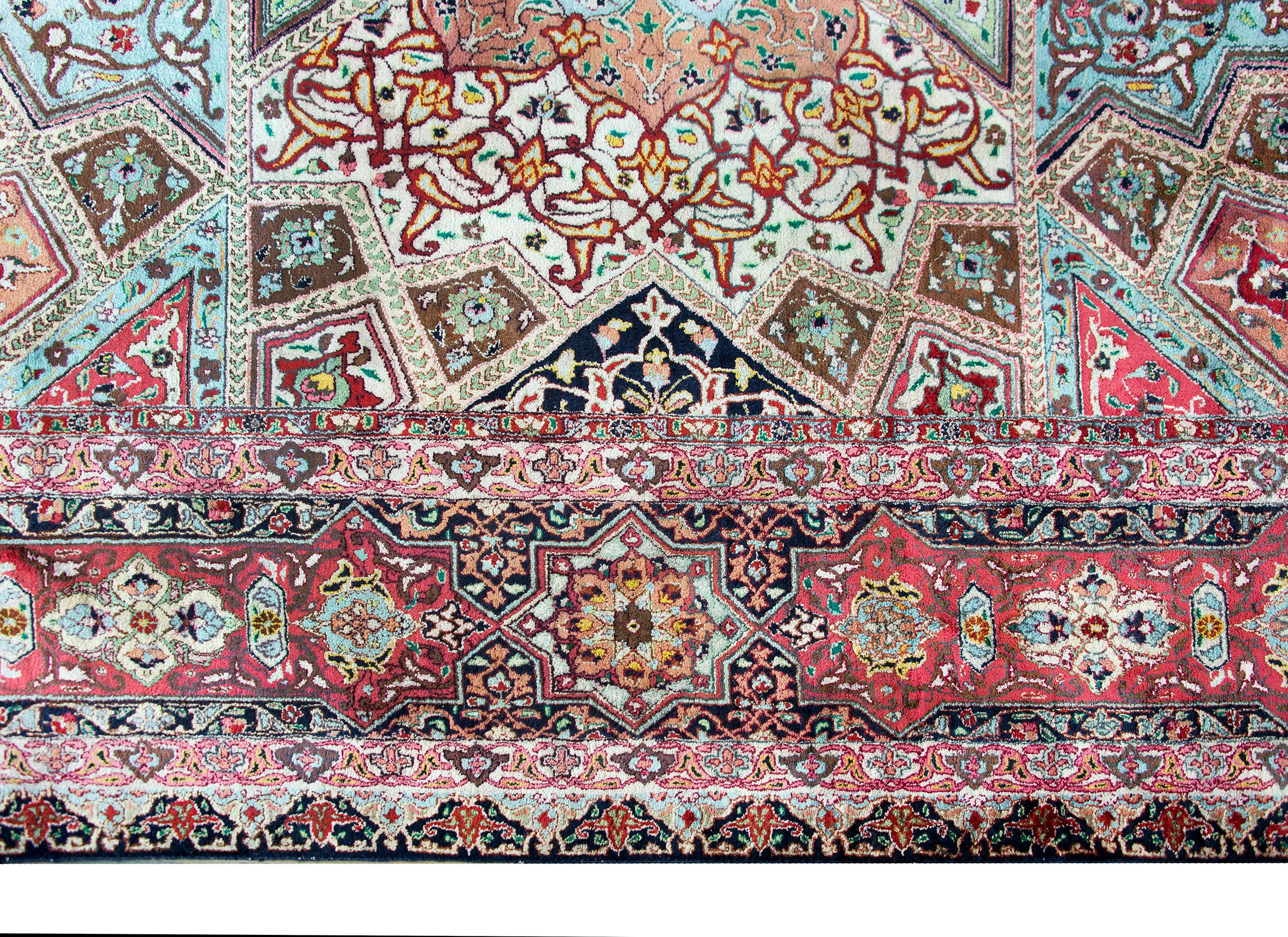 Vintage Persian Qum Rug In Good Condition For Sale In Chicago, IL