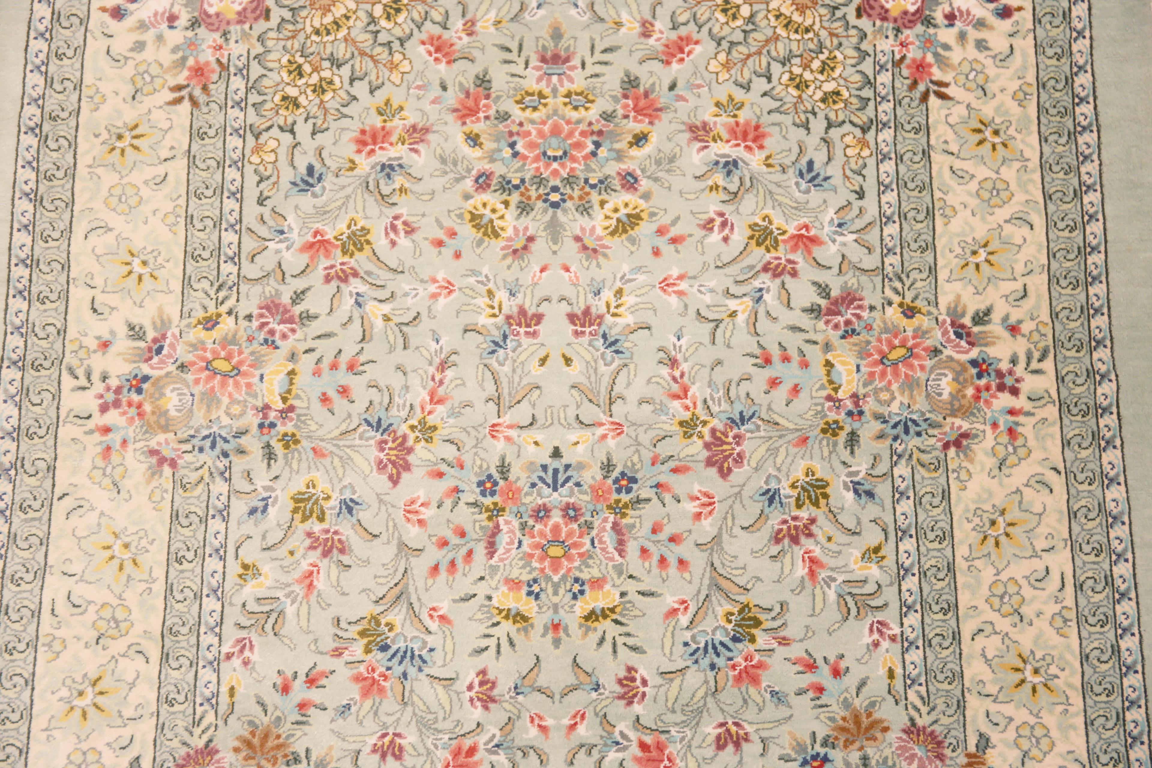 Alfombra de Pasillo Persa Vintage Qum de Seda con Medallón Floral 2'3