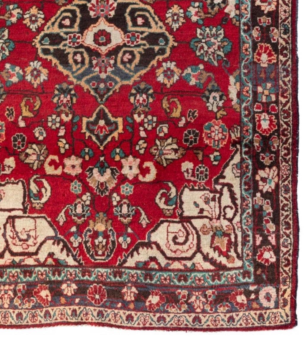 Noué à la main Petit tapis persan rouge Sarouk vintage en vente