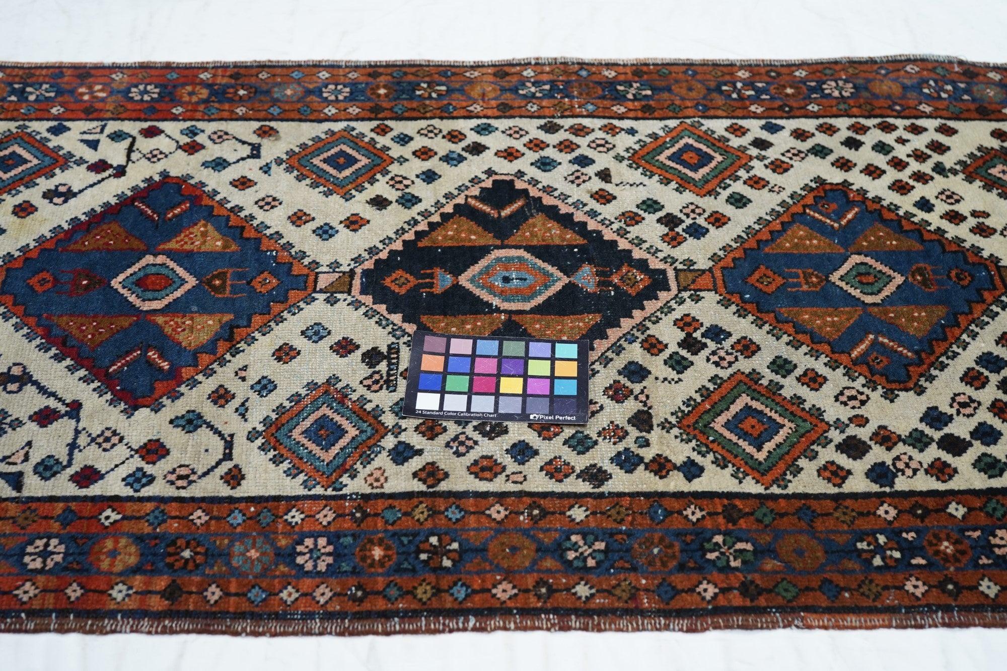 Tapis persan vintage en vente 1