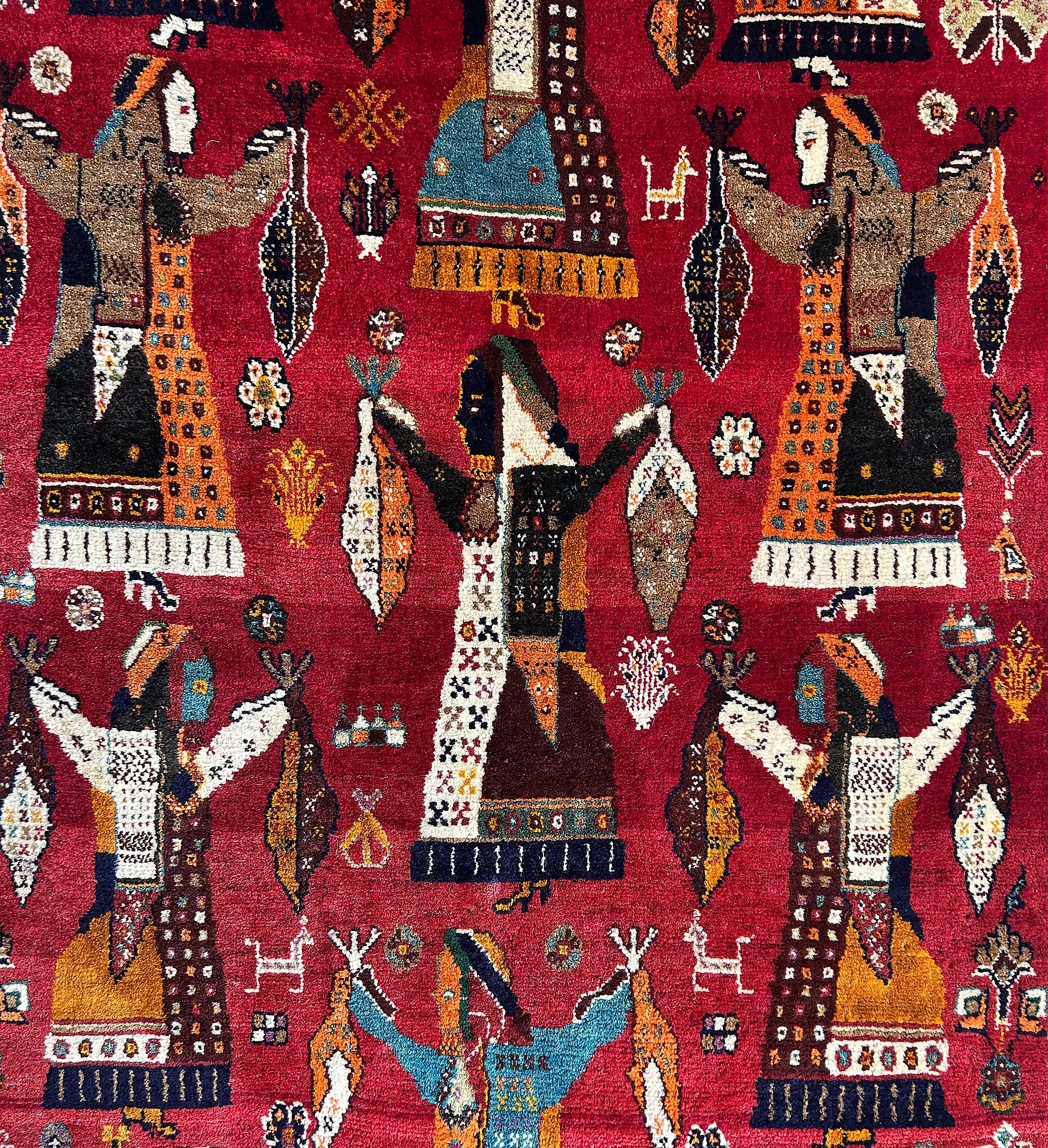 Tribale Tappeto persiano d'epoca raffigurante danzatori tribali stilizzati su sfondo rosso, 7'2
