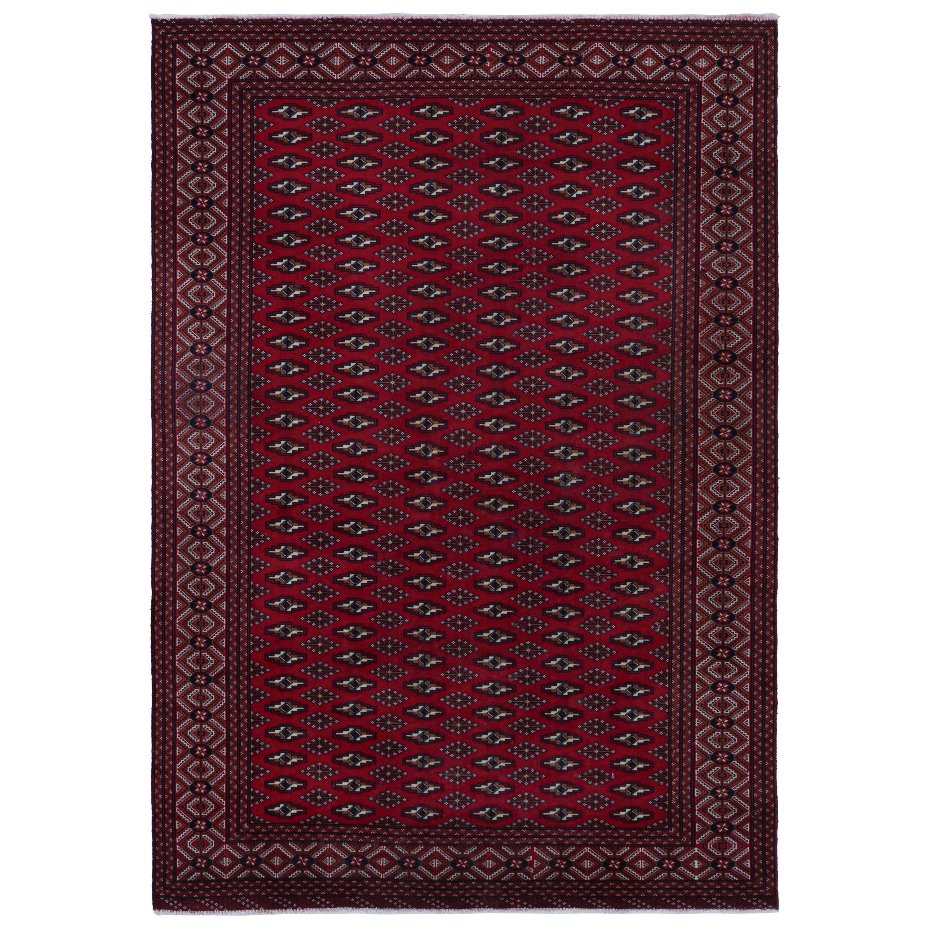 Alfombra persa vintage roja con motivos geométricos beige-marrón by Rug & Kilim