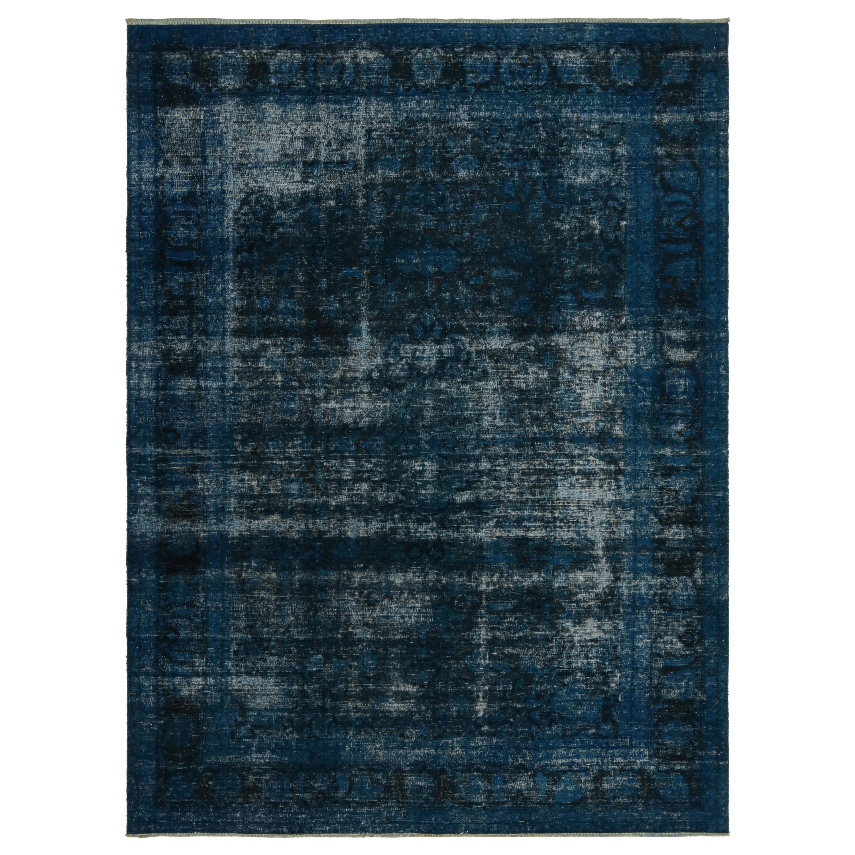 Tappeto persiano vintage con motivi transitori blu e neri di Rug & Kilim