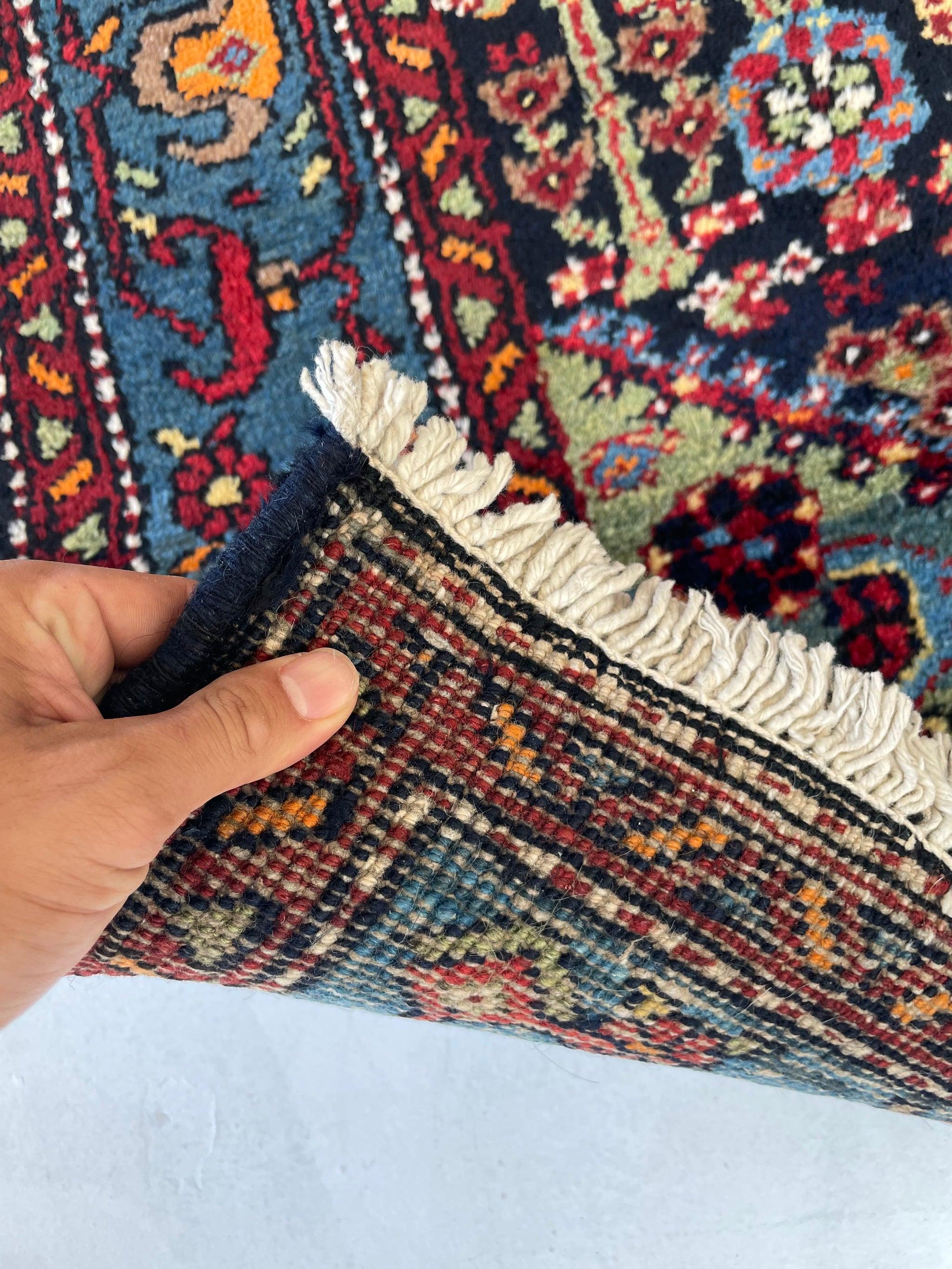 Vintage Persian Rug with Lattice Design All-Over, c. 1950's For Sale 1