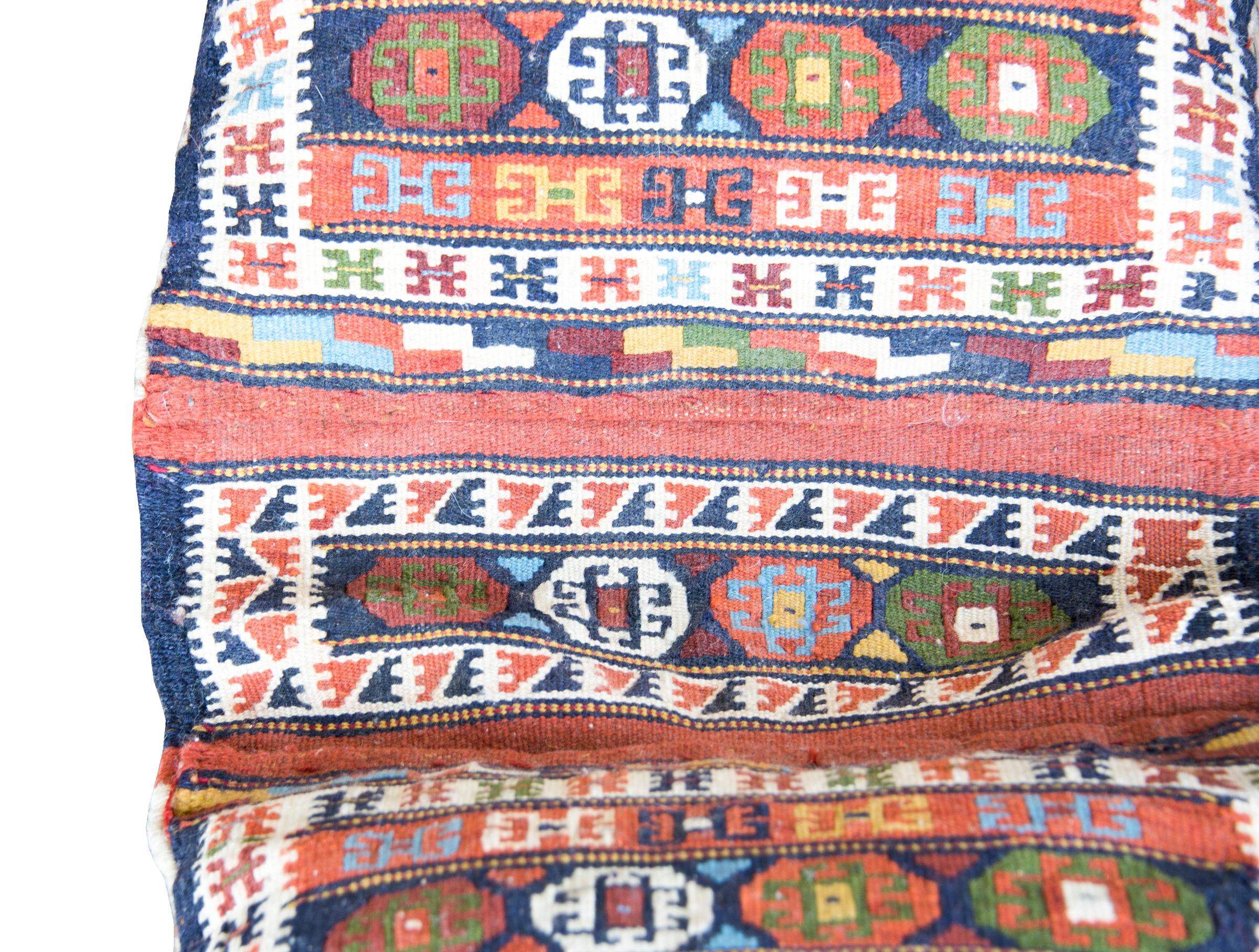 Vintage Persian Satteltasche Gesicht im Angebot 5