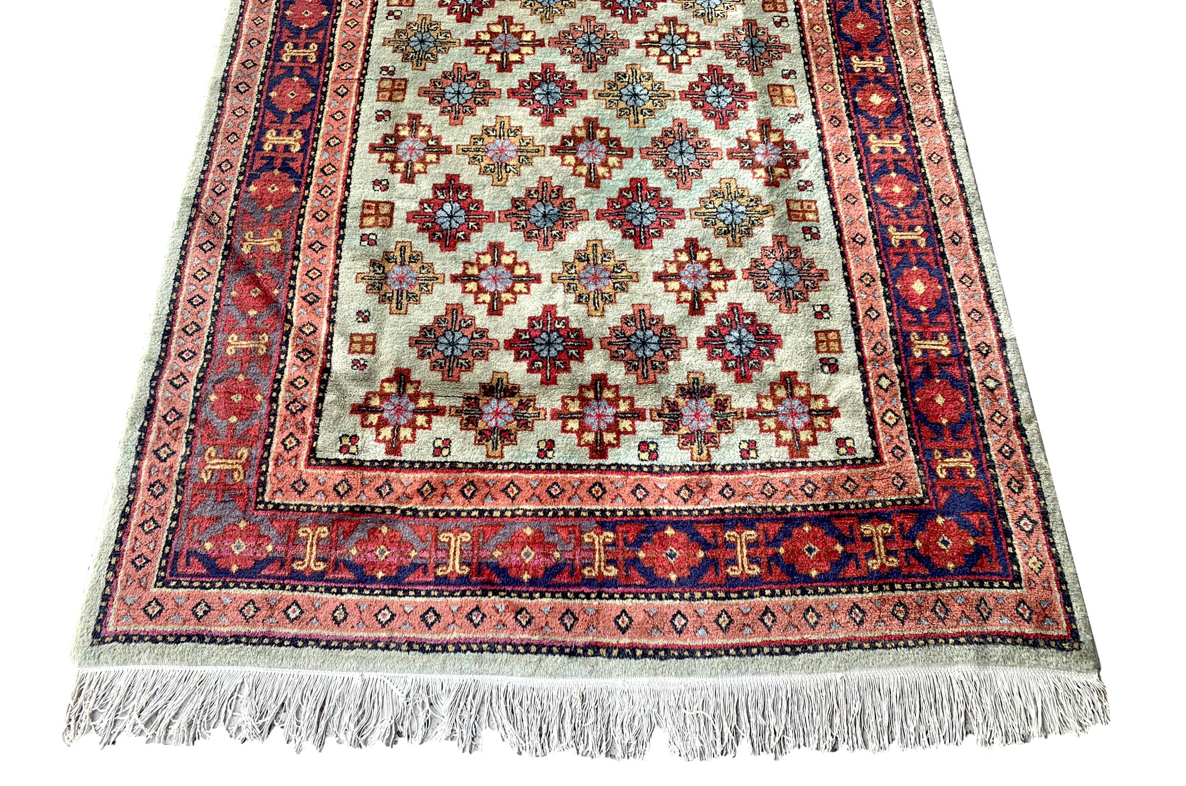 Sarab persiano vintage In condizioni ottime in vendita a Laguna Hills, CA