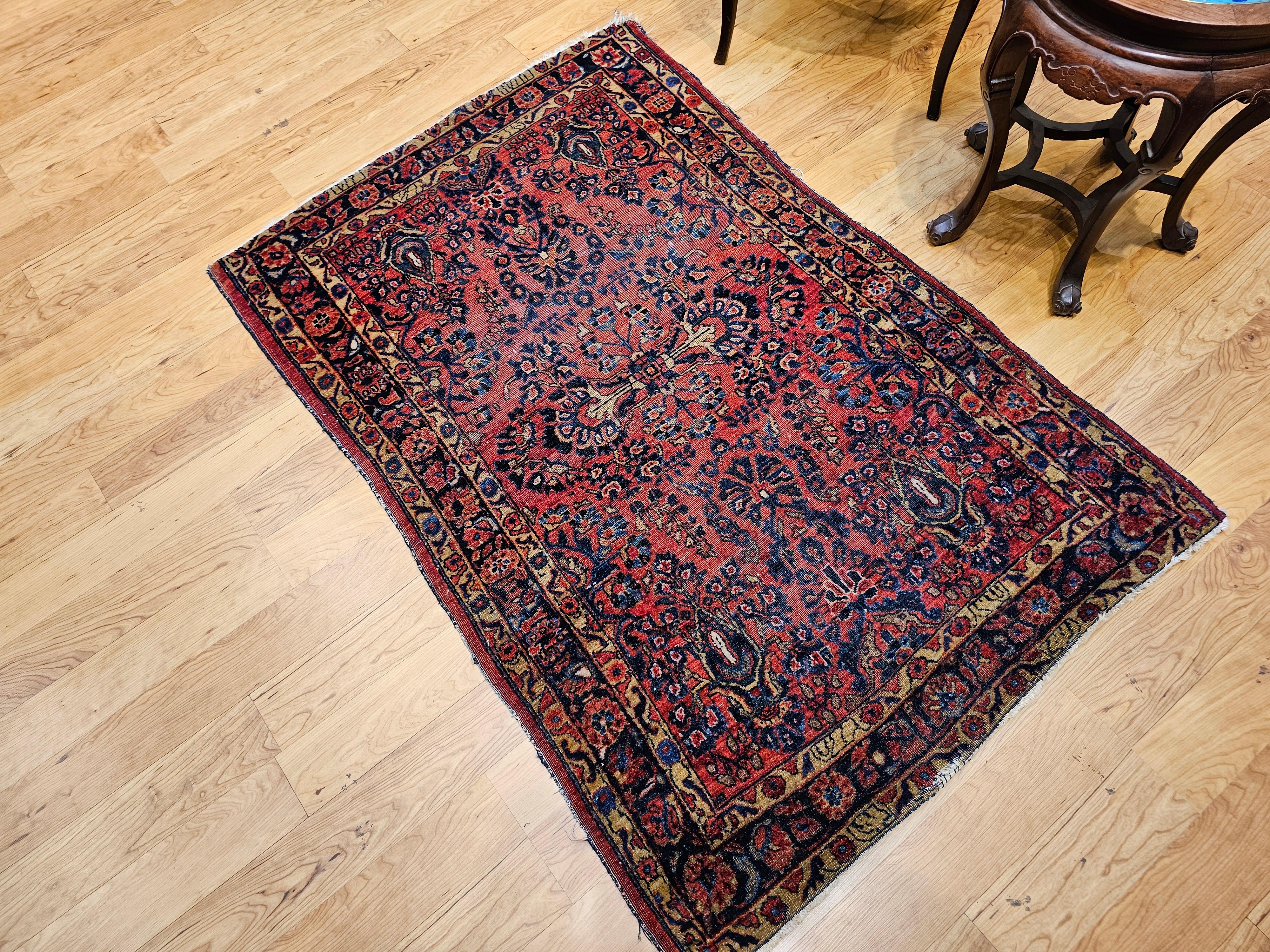 Persischer Sarouk-Teppich des frühen 20. Jahrhunderts - Allover-Blumenmuster in Rot, Marine im Angebot 3