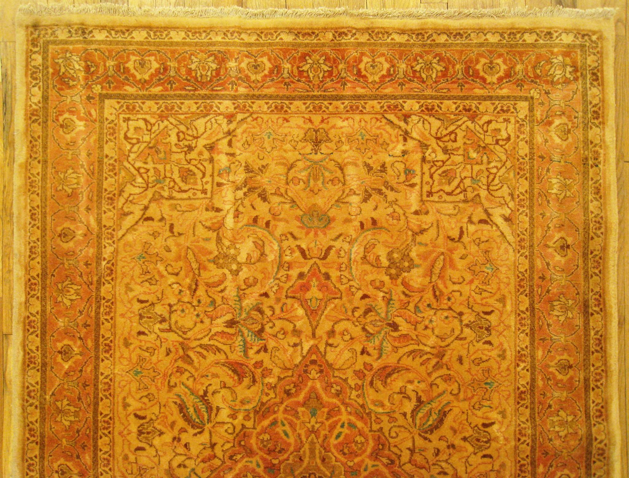 Mid-20th Century Vintage Persian Sarouk Oriental Rug, in Small Size, with Central Medallion