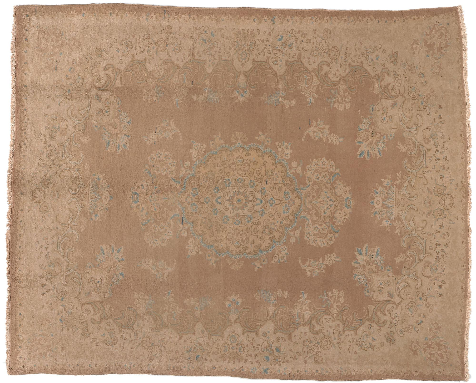 Vintage Persian Sarouk Rug, Earth-Tone Elegance Meets Soft and Subtle For Sale 3