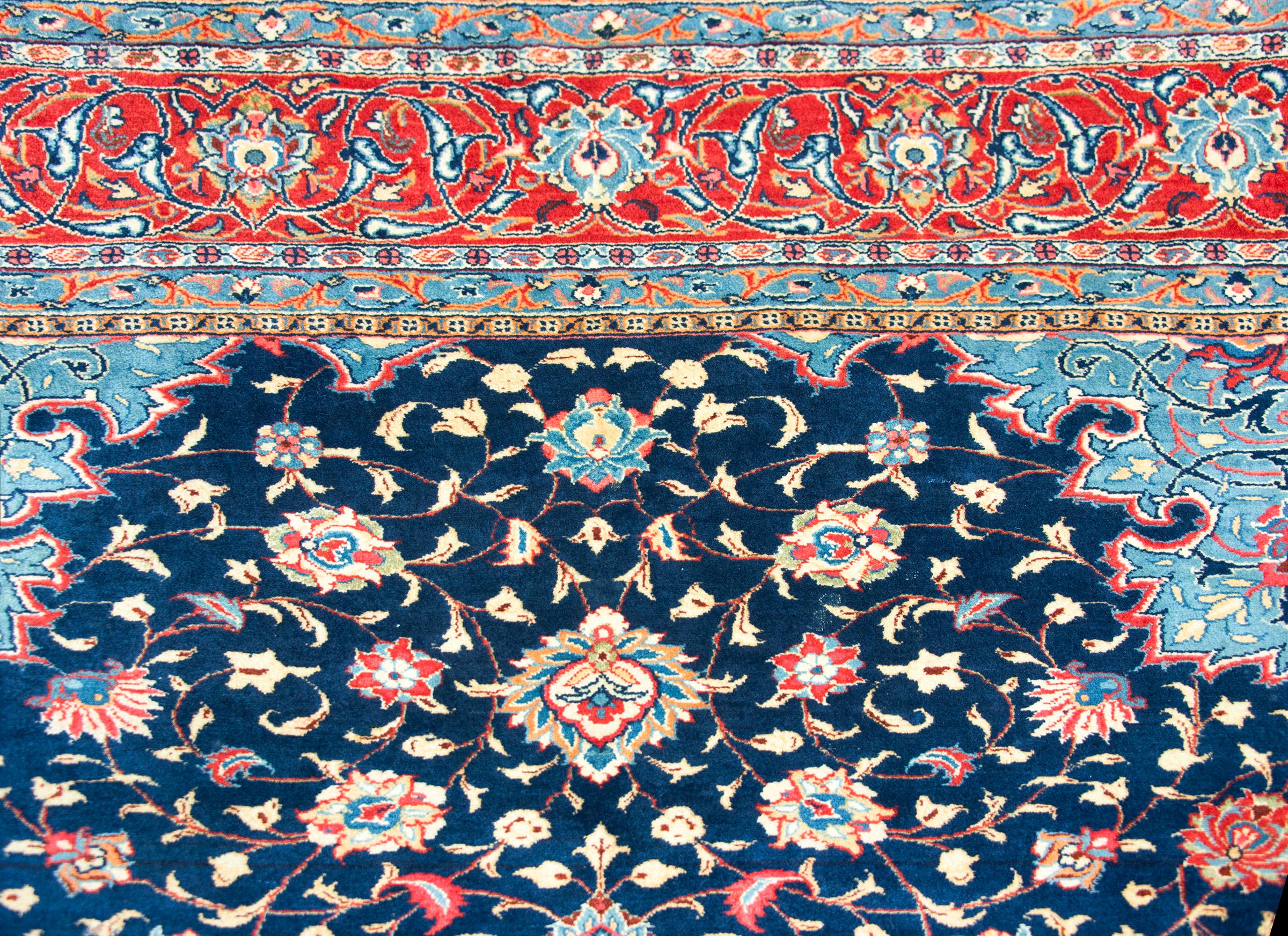 Vintage Persian Sarouk Rug For Sale 3