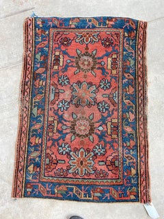 Vintage Persian scatter rug, Sarouk 