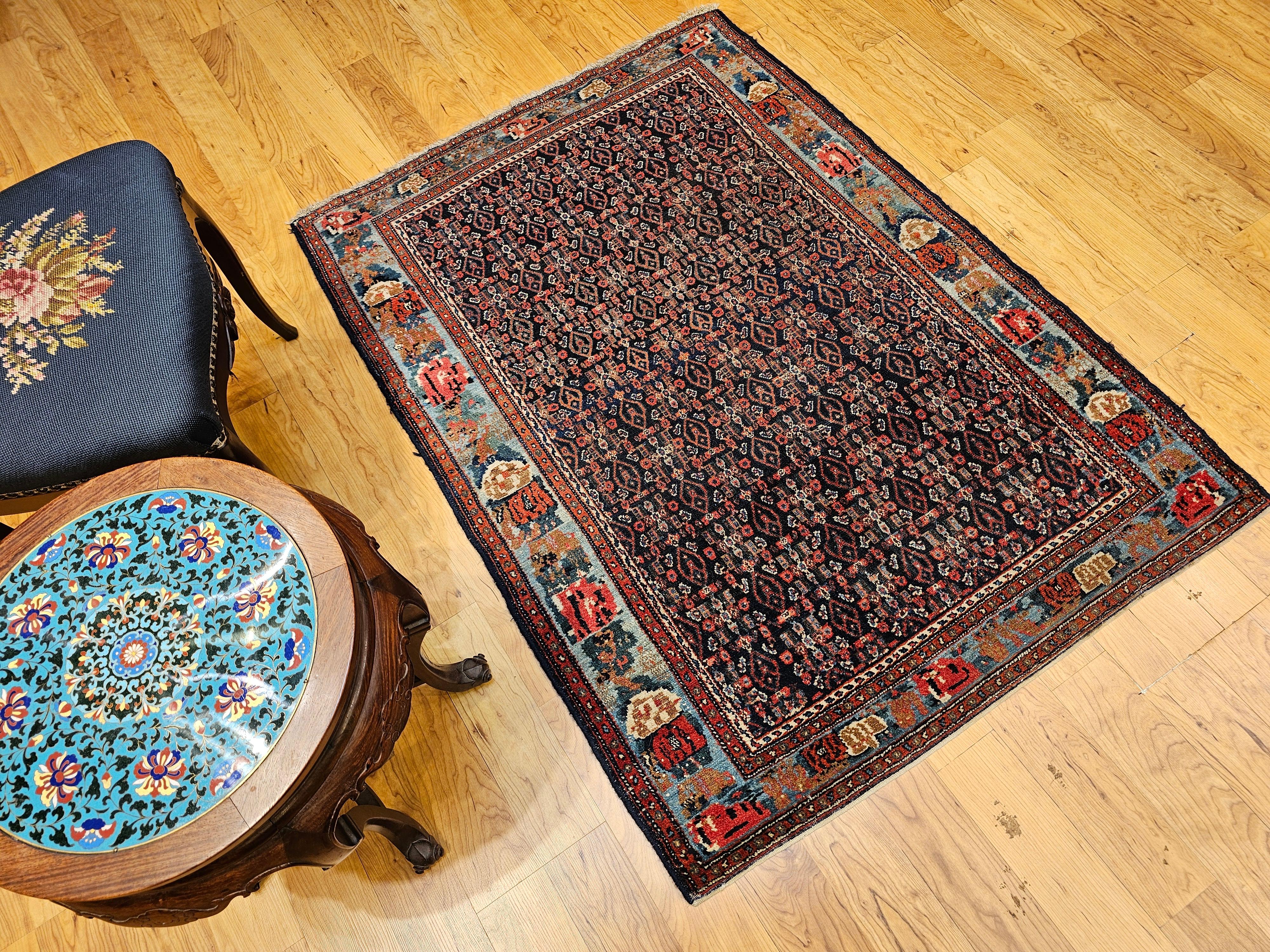 Tapis persan vintage Greene & Greene Greene en All-Over Design dans les tons marine, vert, bleu et rouge en vente 9