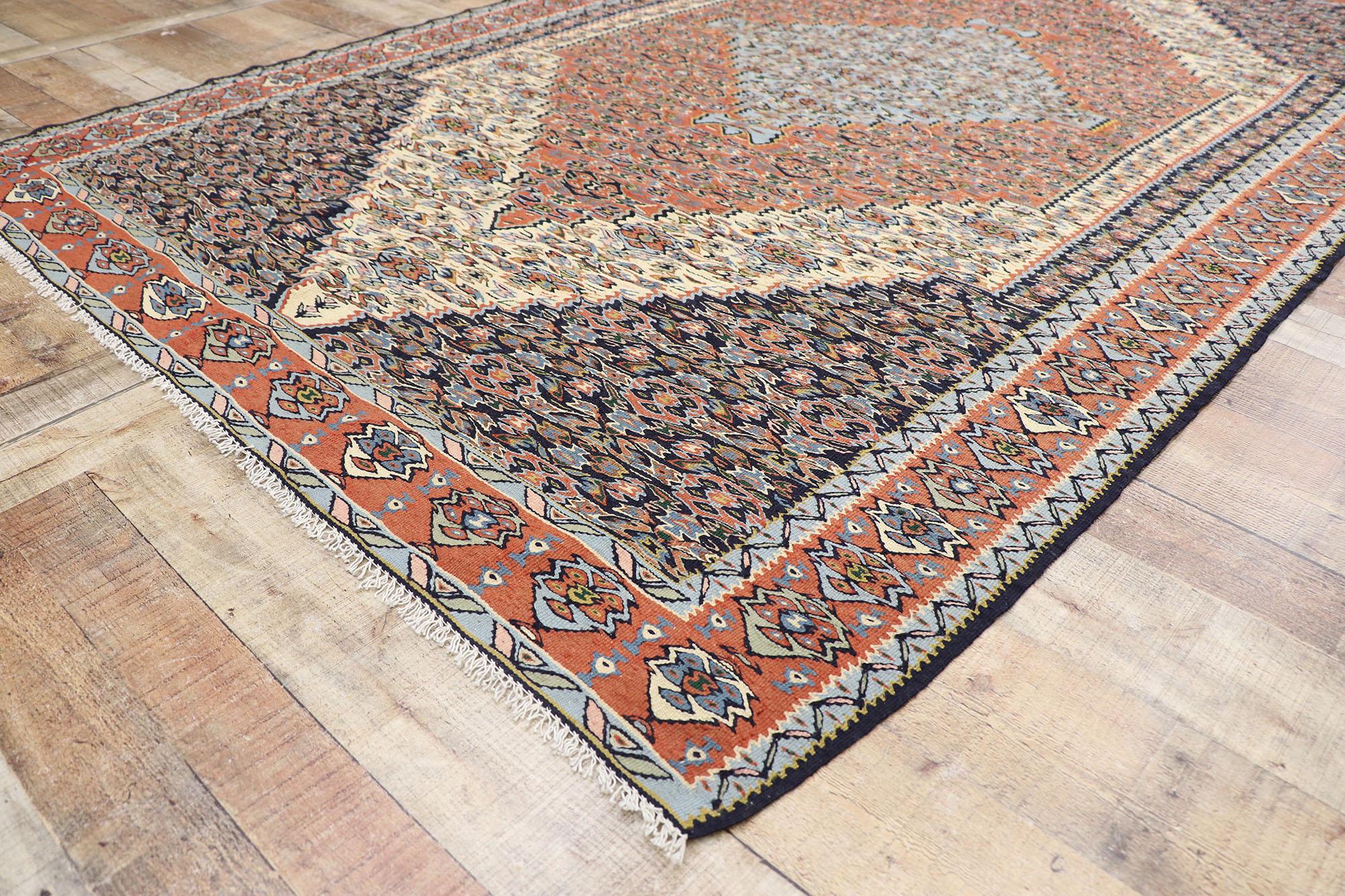 Wool Vintage Persian Senneh Kilim Rug with Farmhouse Cottage Style For Sale
