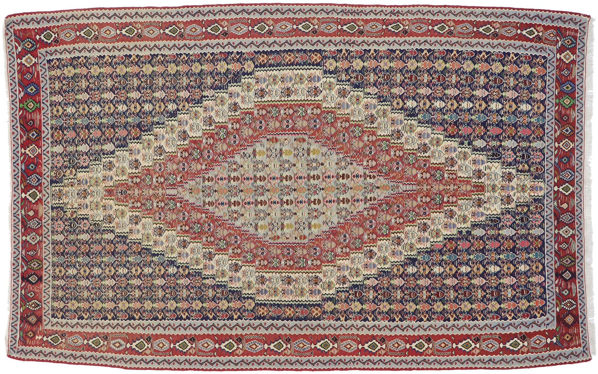 Persischer Senneh-Kelim-Teppich im Landhaus-/Bauernhaus-Stil im Angebot 2