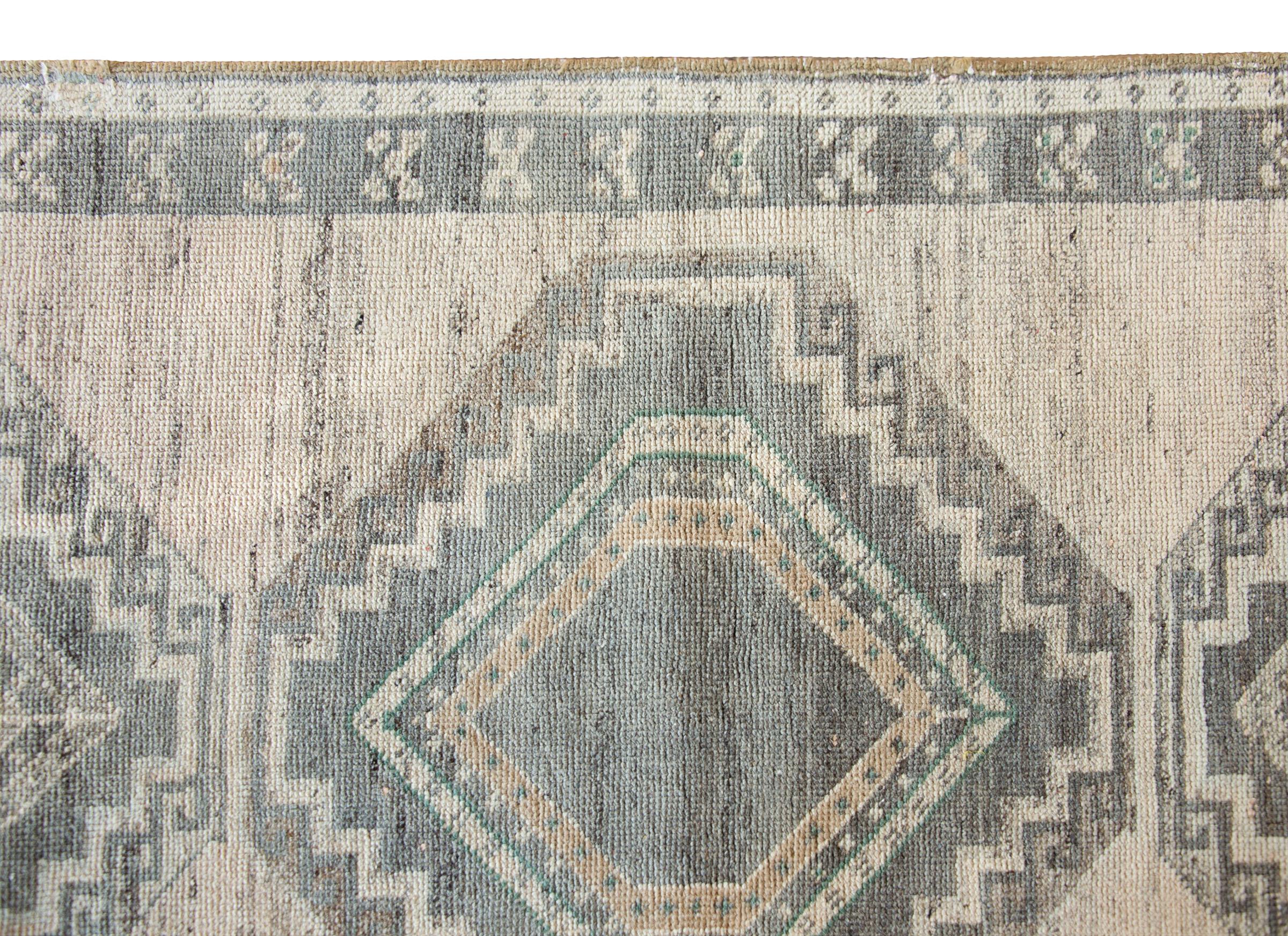 Altpersischer Serab-Teppich im Angebot 4