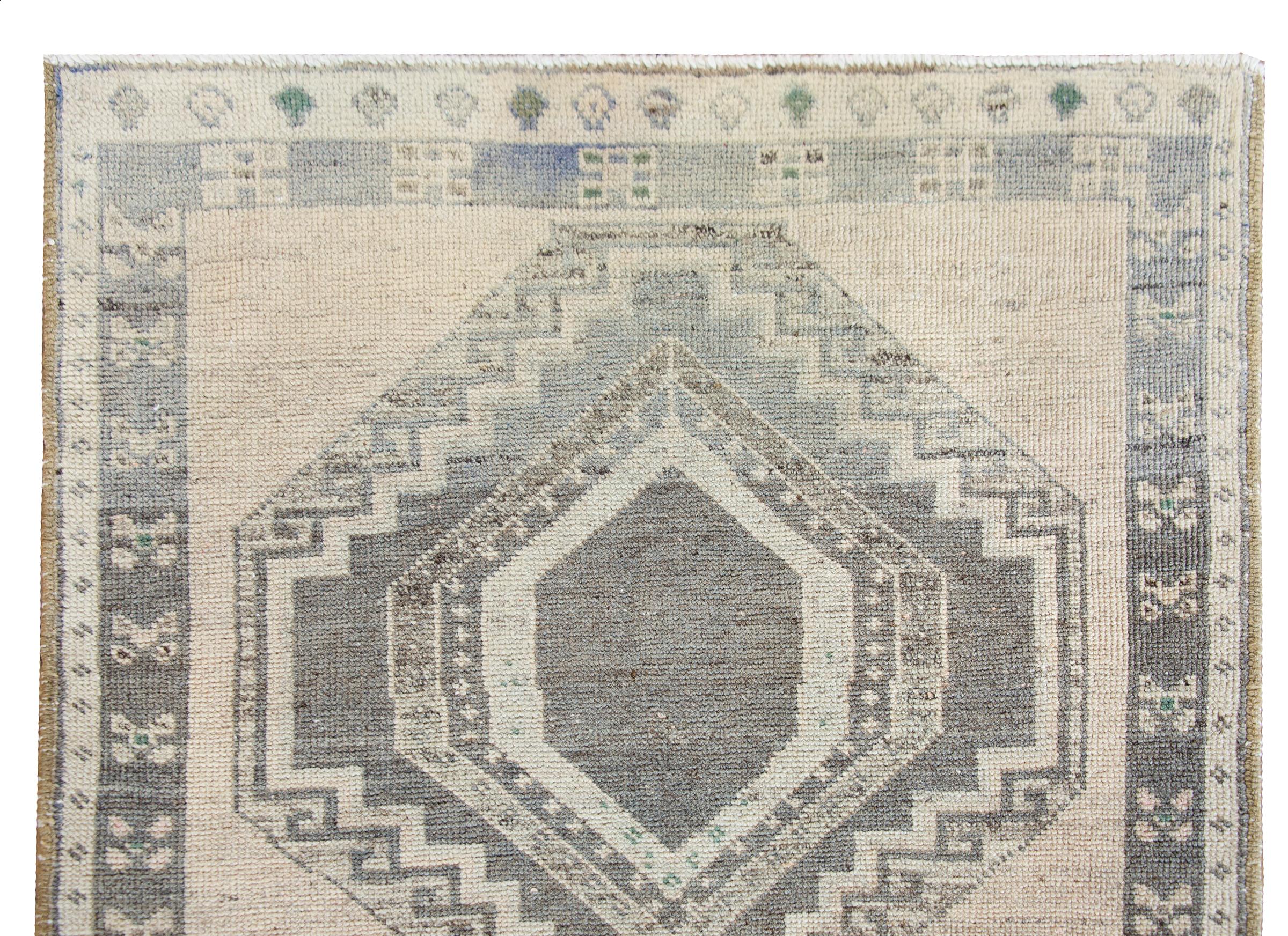 Altpersischer Serab-Teppich im Angebot 1