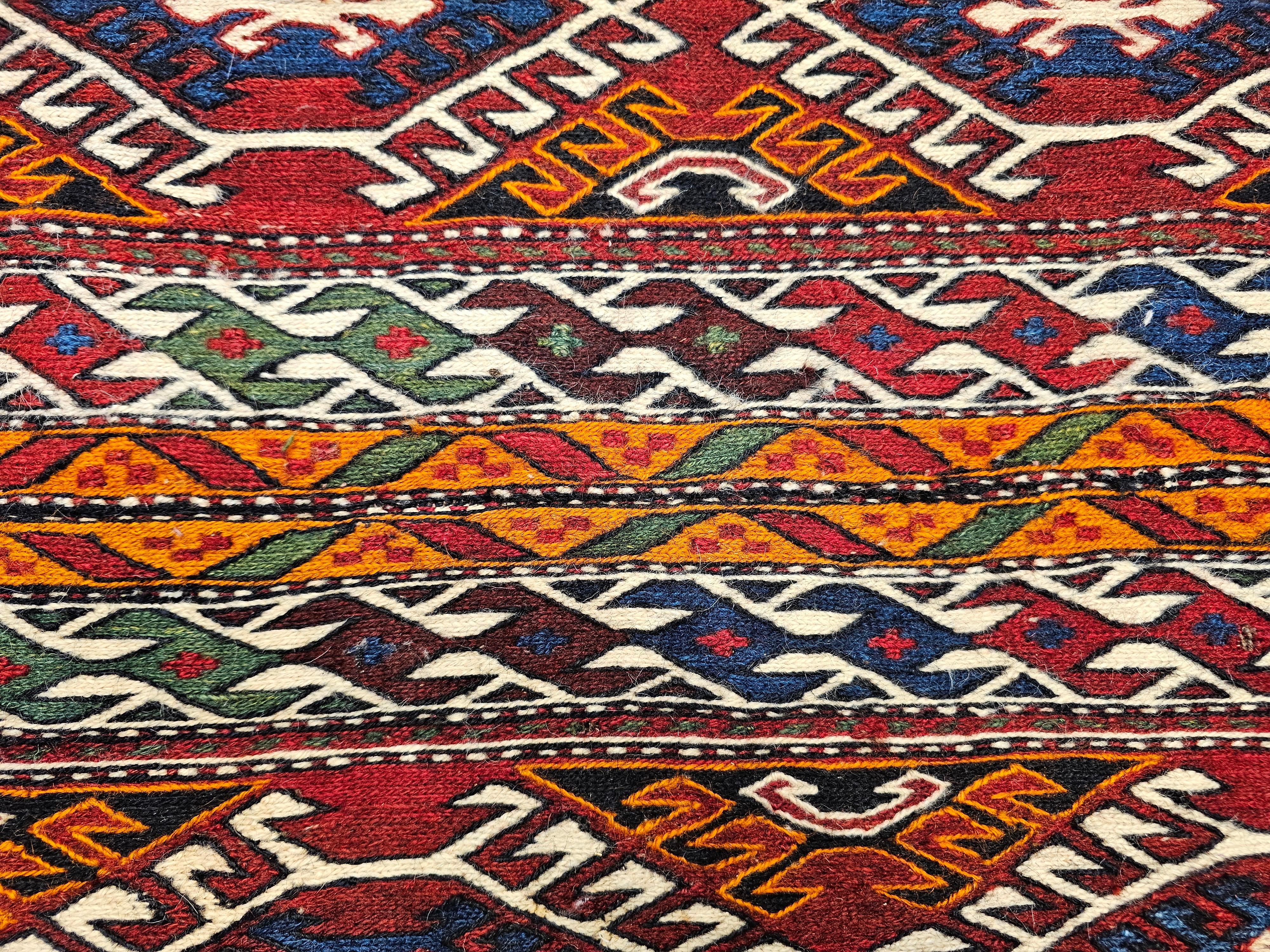 Panneau Mafrash persan Shahsavan Soumak Bon état - En vente à Barrington, IL