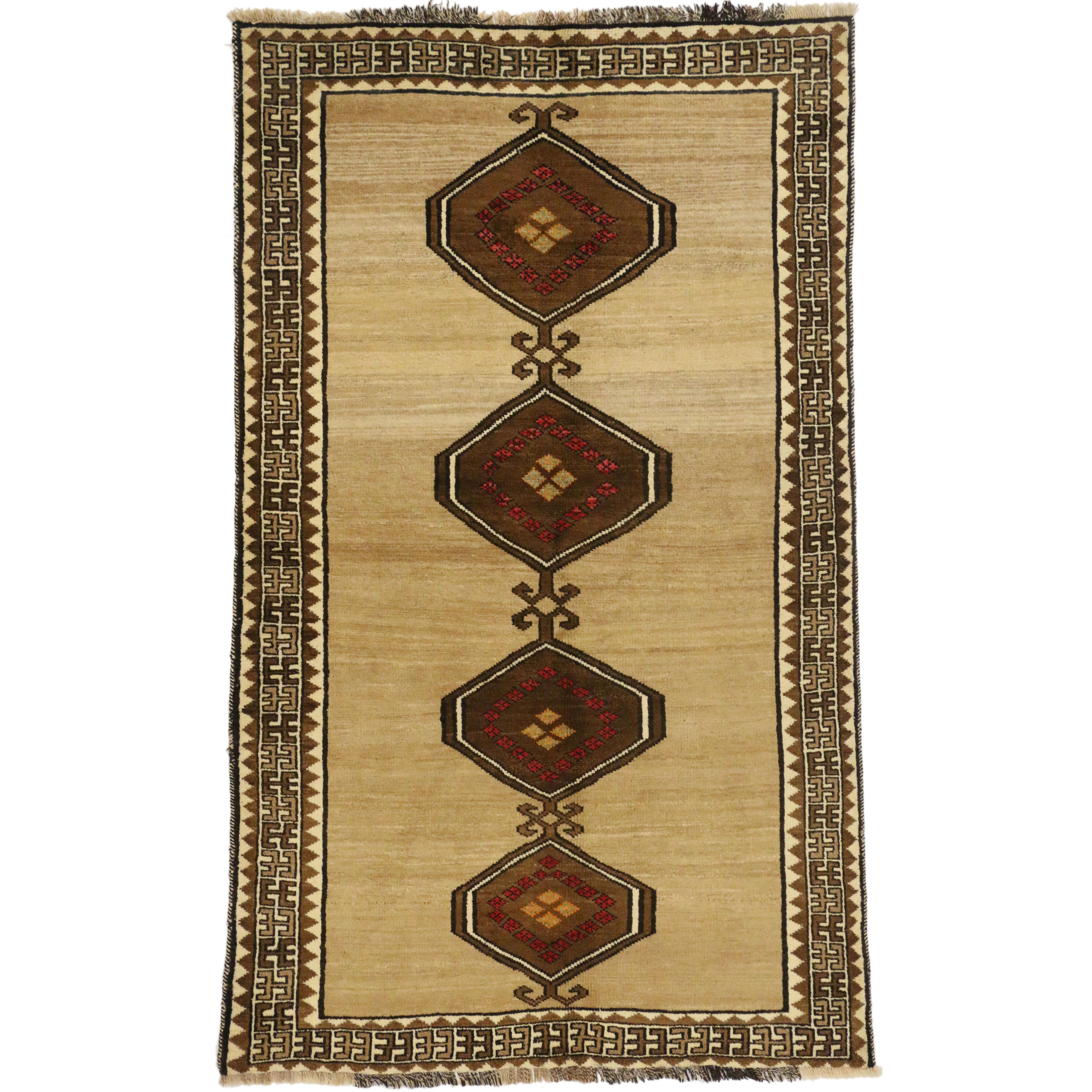 Persischer Shiraz-Akzent-Teppich mit modernem Stammesstil, Vintage