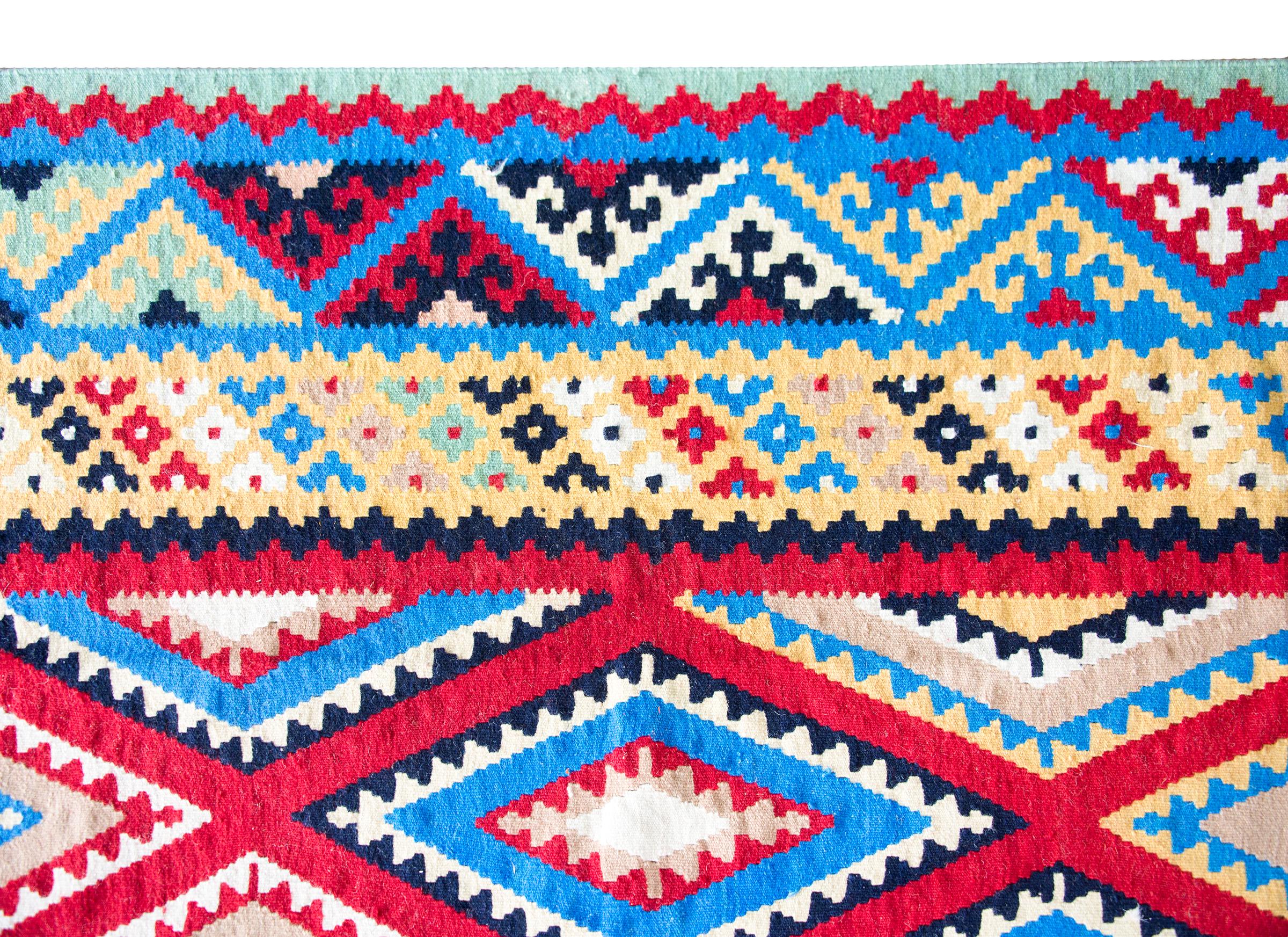 Alfombra vintage persa Shiraz Kilim en venta 4