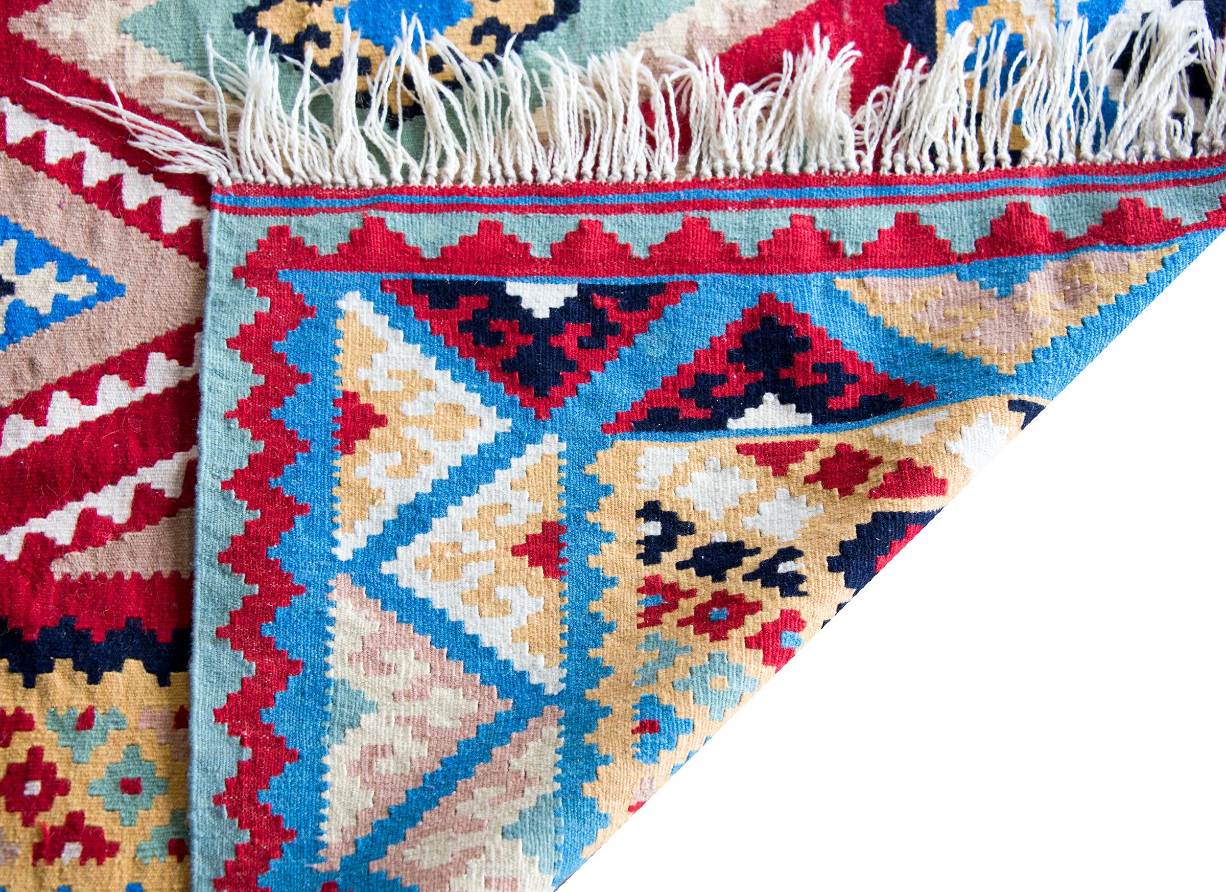 Alfombra vintage persa Shiraz Kilim en venta 6