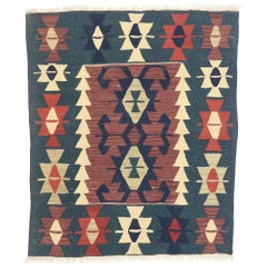 Alfombra vintage persa Shiraz Kilim, el lujo se une al encanto nómada