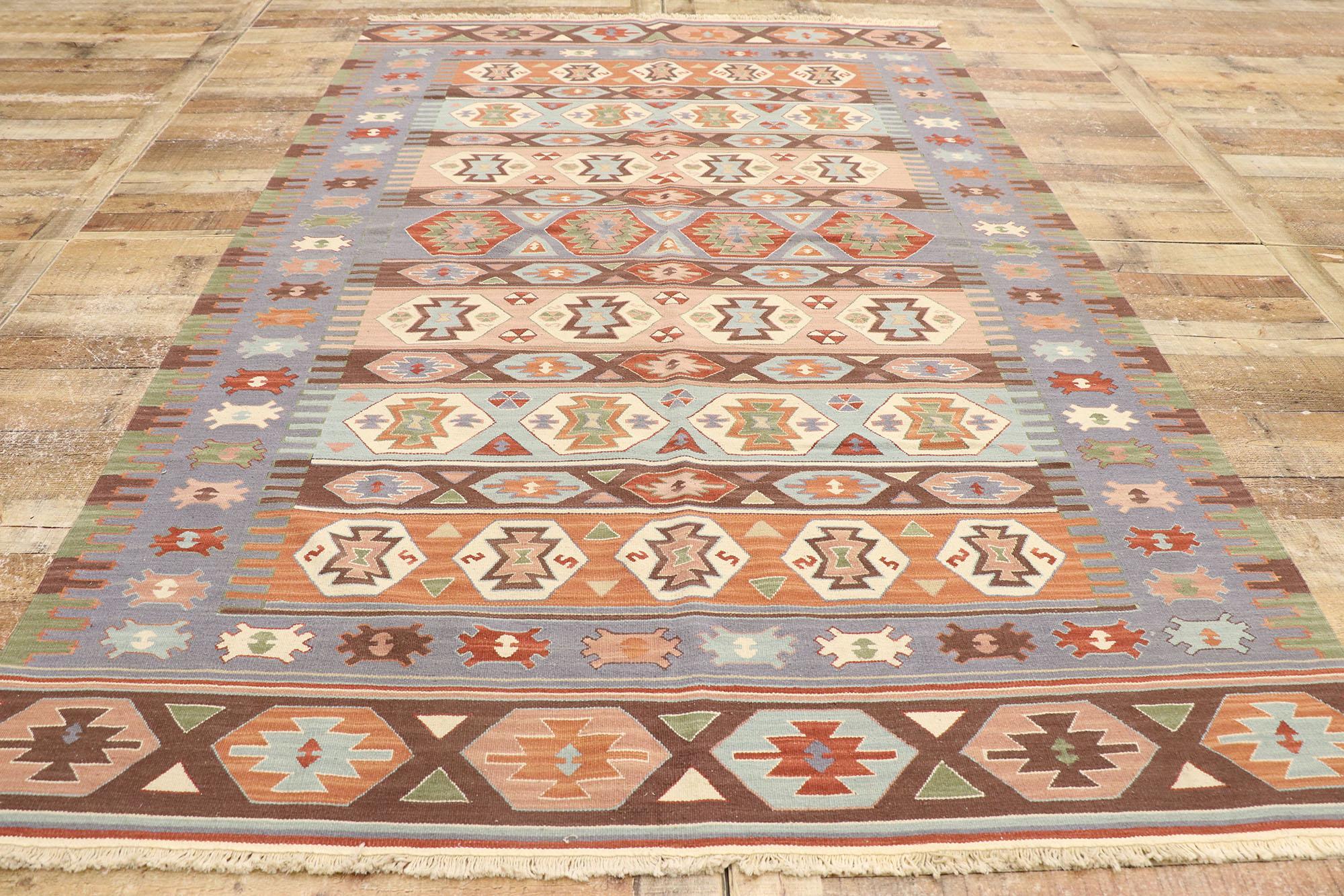 Persischer Shiraz-Kelim-Teppich im böhmischen Stammesstil, Vintage im Angebot 1