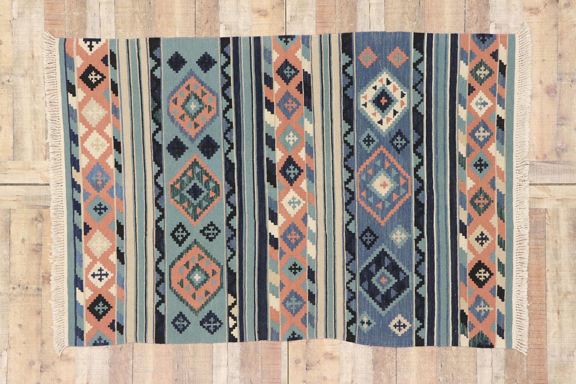 Vintage Persian Shiraz Kilim Rug with Bohemian Tribal Style For Sale 2