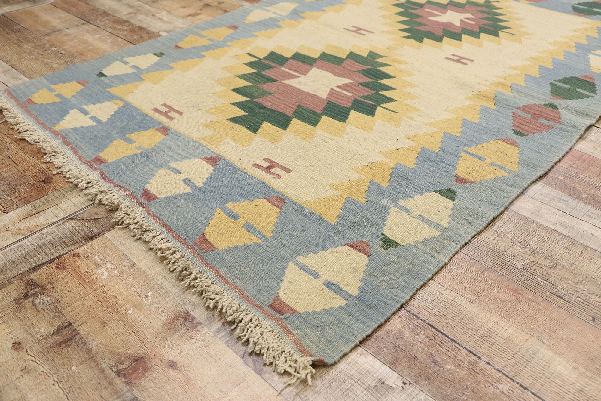 Persischer Shiraz-Kelim-Teppich im Vintage-Stil, Südwesten Boho Meets Palm Springs (Wolle) im Angebot