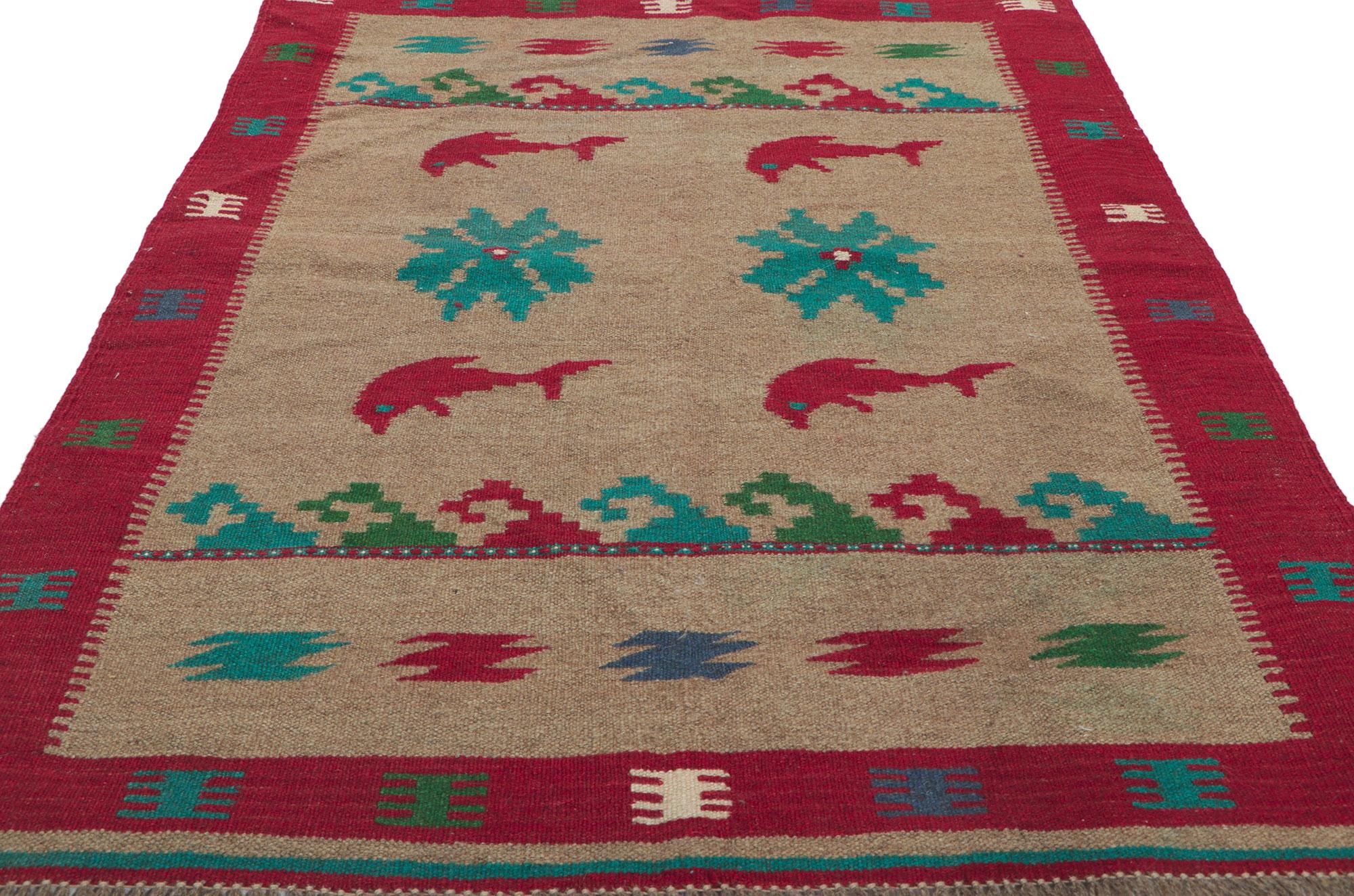 Vintage Persian Shiraz Kilim Rug with Dolphins In Good Condition For Sale In Dallas, TX