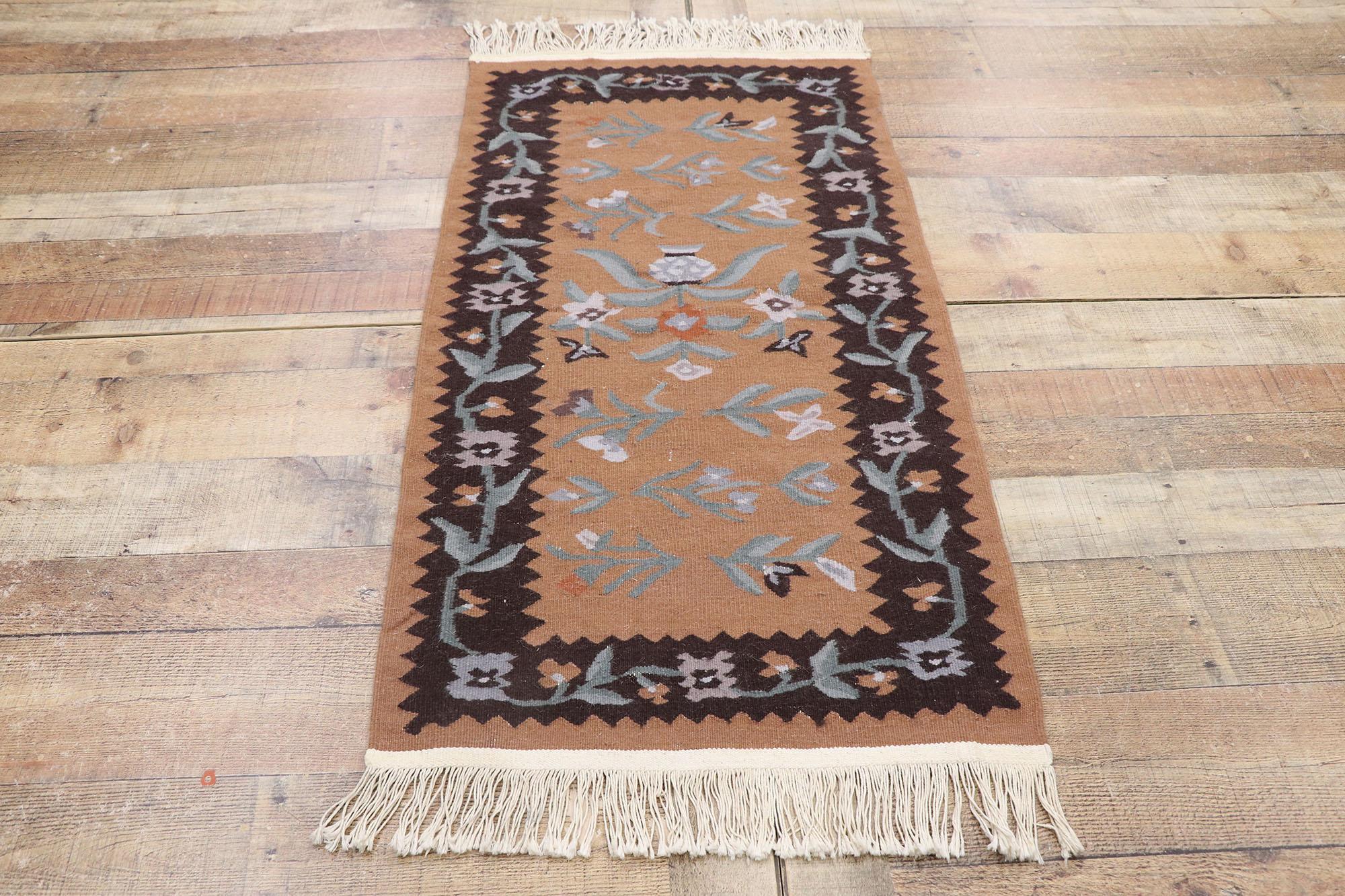 Vintage Persian Shiraz Kilim Rug with Rustic Farmhouse Style For Sale 1
