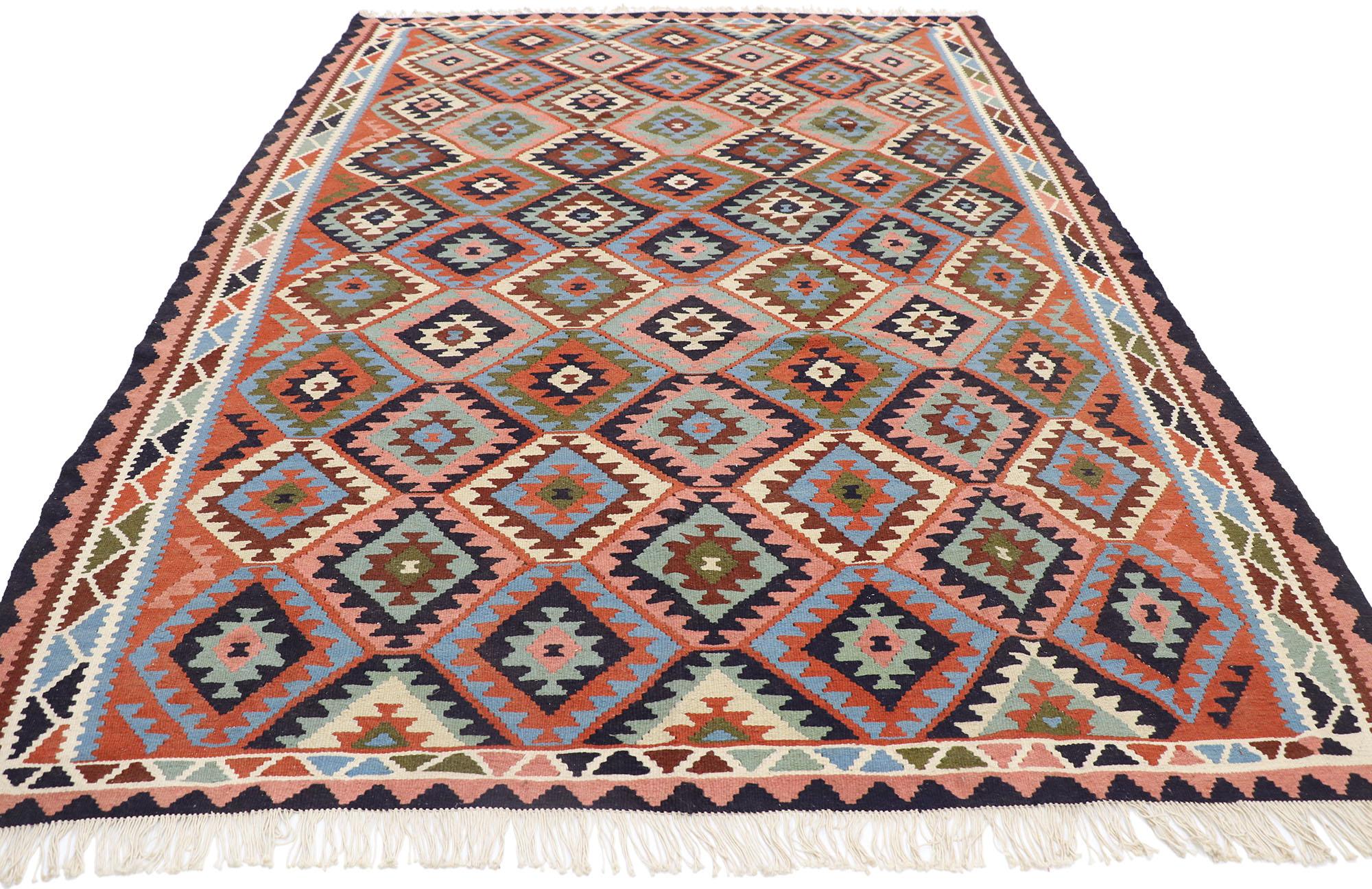 Alfombra persa vintage Shiraz Kilim de estilo tribal del suroeste Persa en venta
