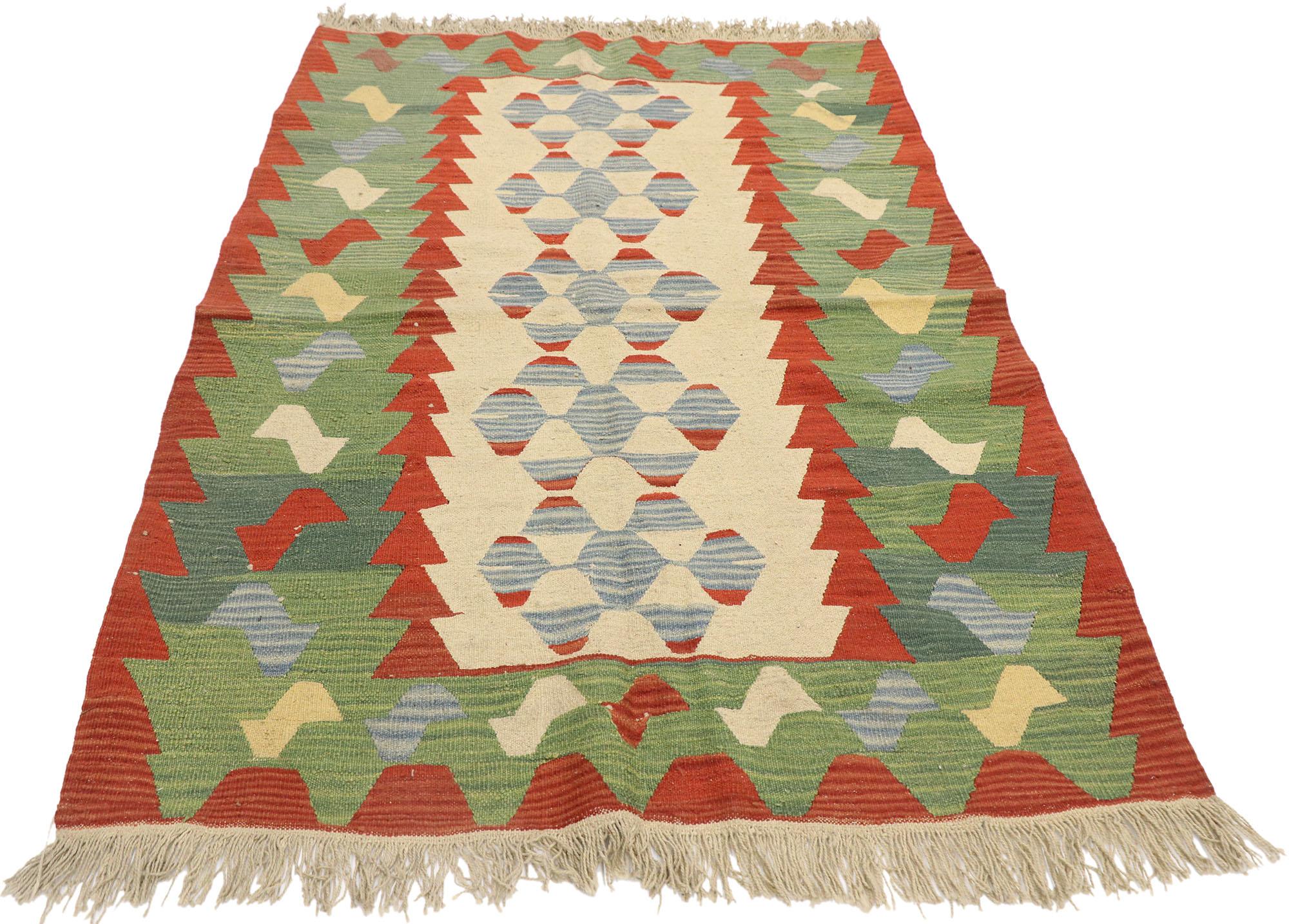 Tribal Tapis Kilim persan Shiraz vintage de style tribal en vente