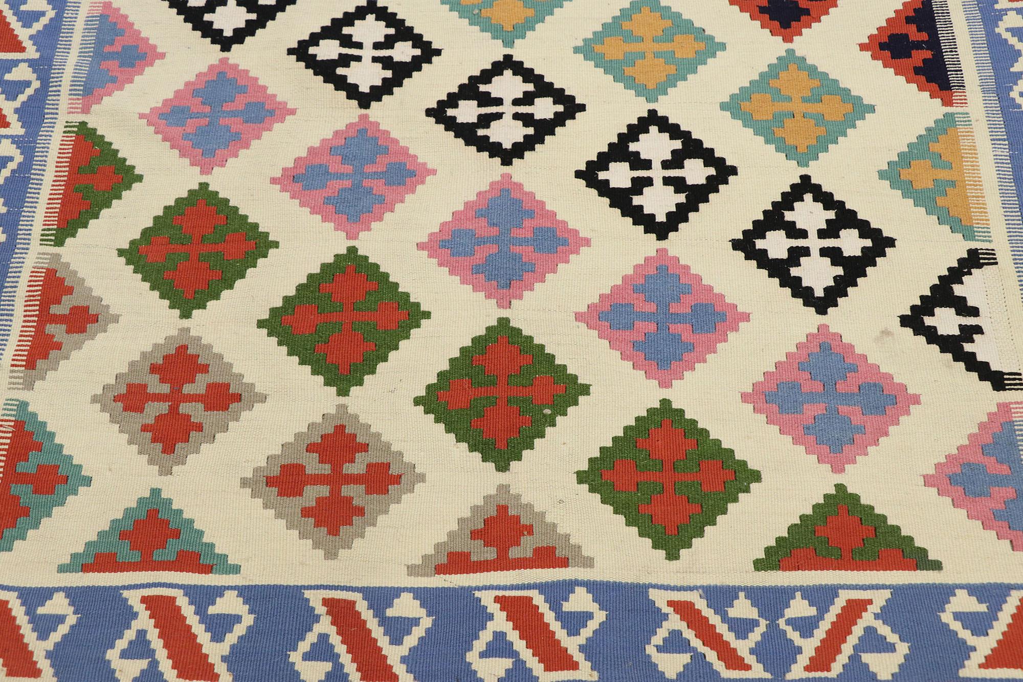 Persischer Shiraz-Kelim-Teppich im Stammesstil aus Persien im Zustand „Gut“ im Angebot in Dallas, TX