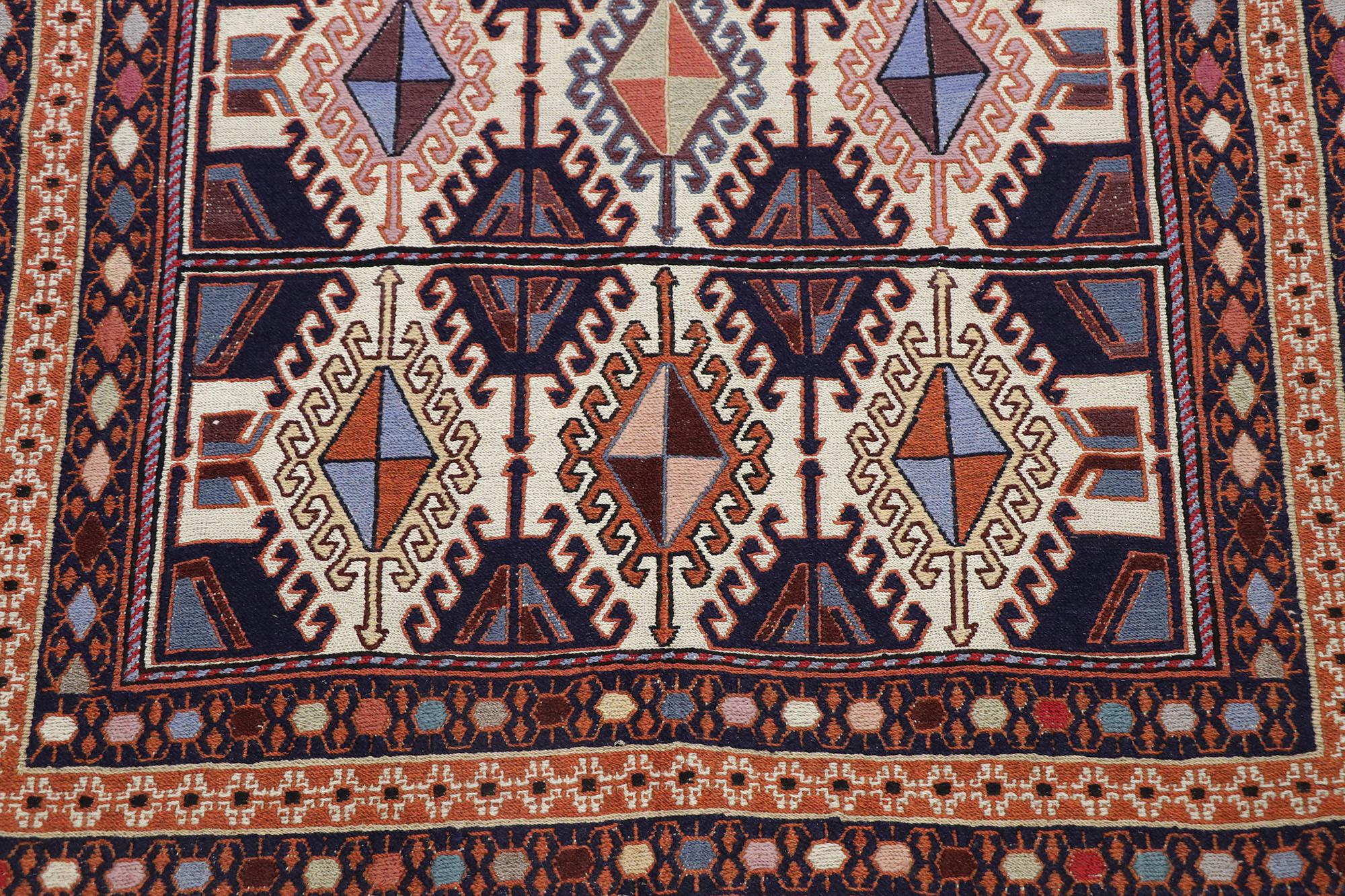 Vintage Persian Shiraz Kilim Rug with Tribal Style In Good Condition For Sale In Dallas, TX